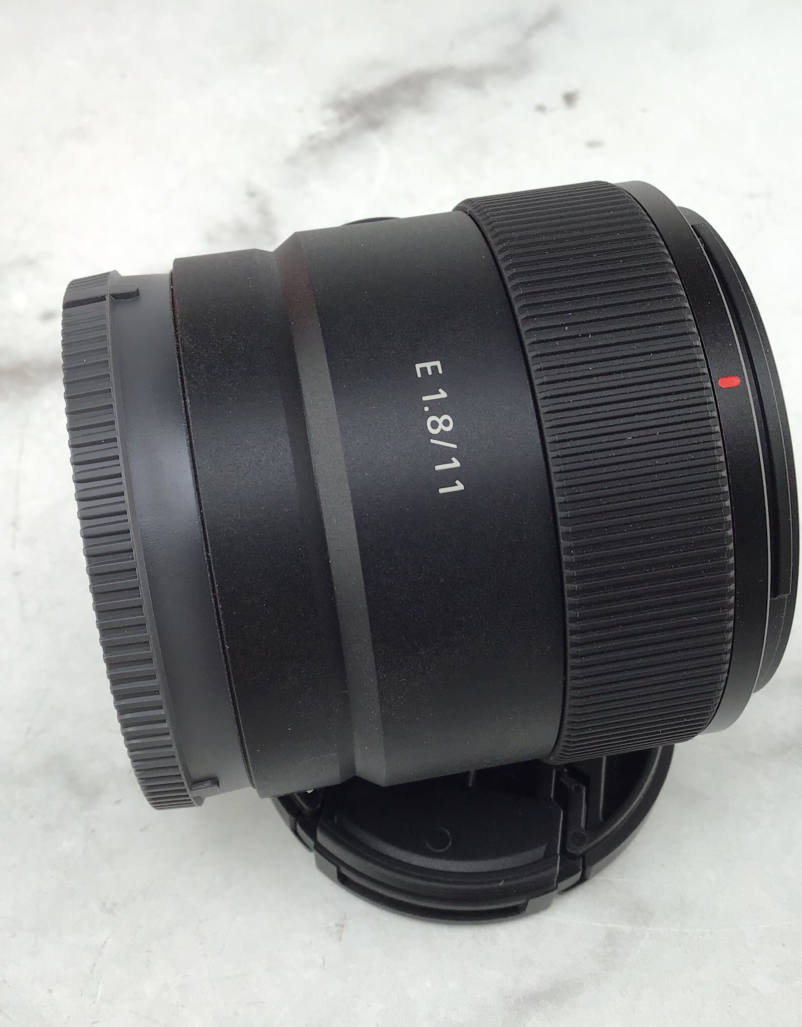SONY Sony E 11mm f1.8 Lens in Box Used Good