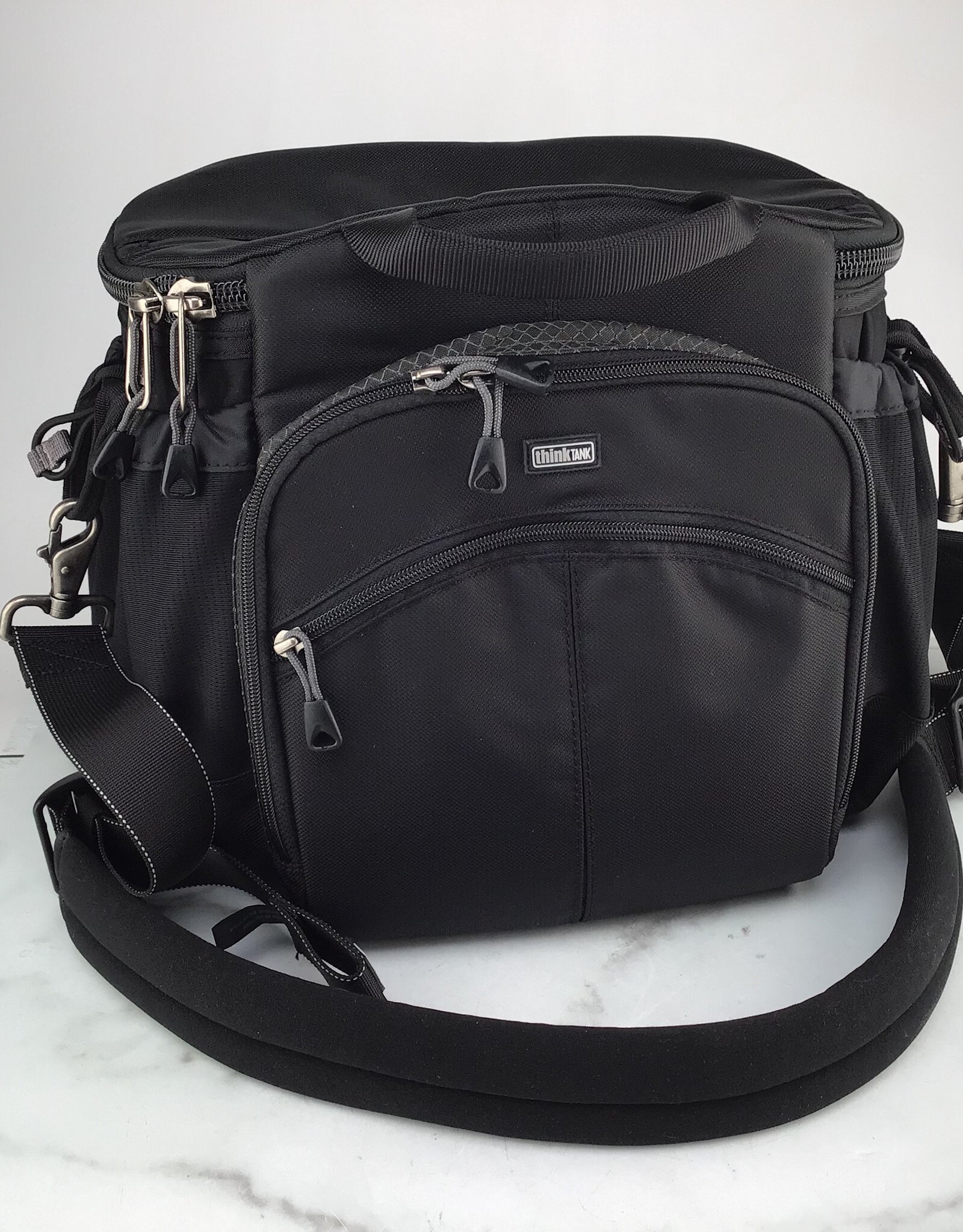 THINK TANK Think Tank Speed Racer V2.0 Camera Bag Used Good