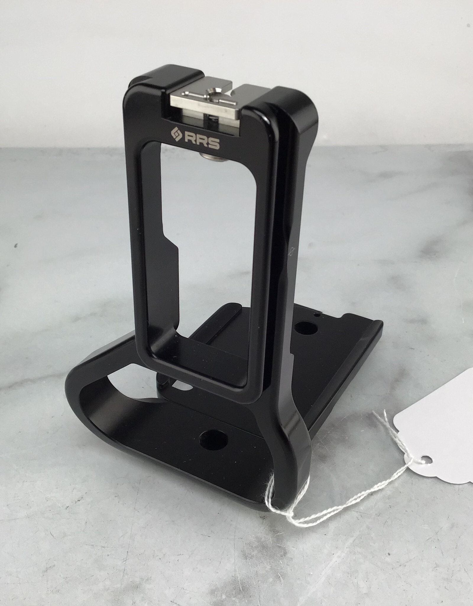 Really Right Stuff Really Right Stuff BGE20-L for Canon 5D IV w/ BG-E20 Used Good