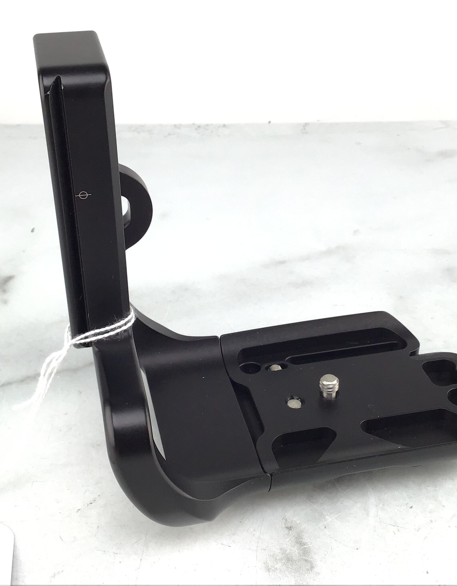 Really Right Stuff Really Right Stuff B1DXII-L for Canon 1DX II Used Good