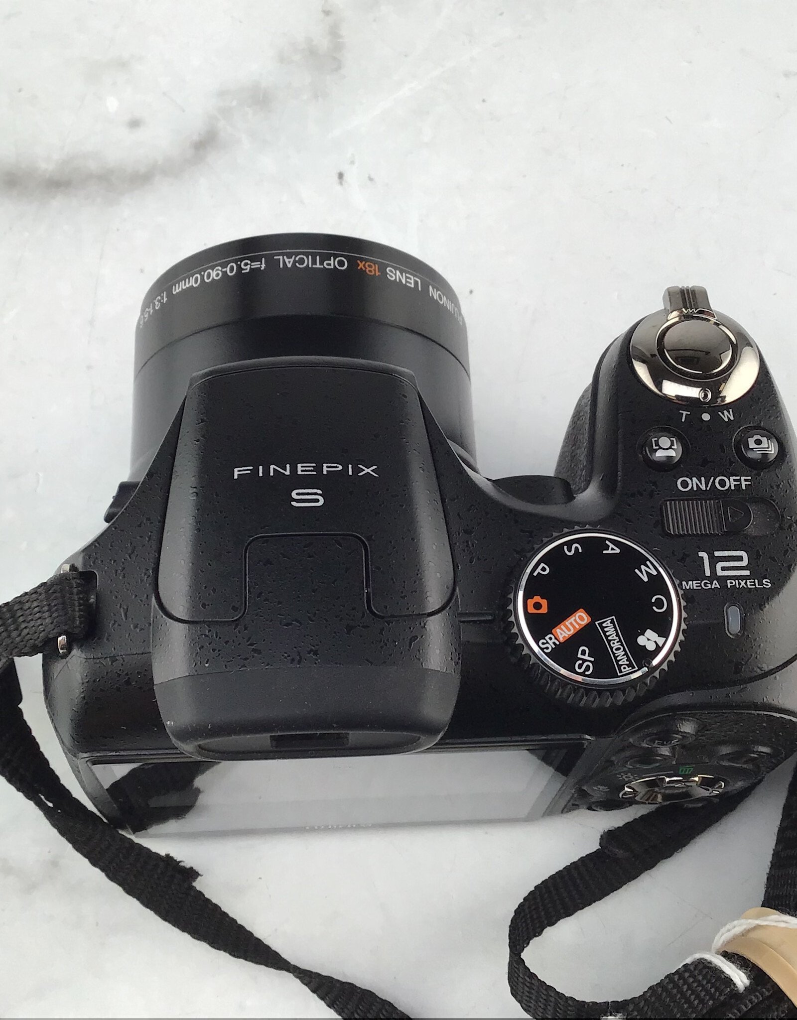 FUJI Fuji Finepix S1800 Camera Used Good