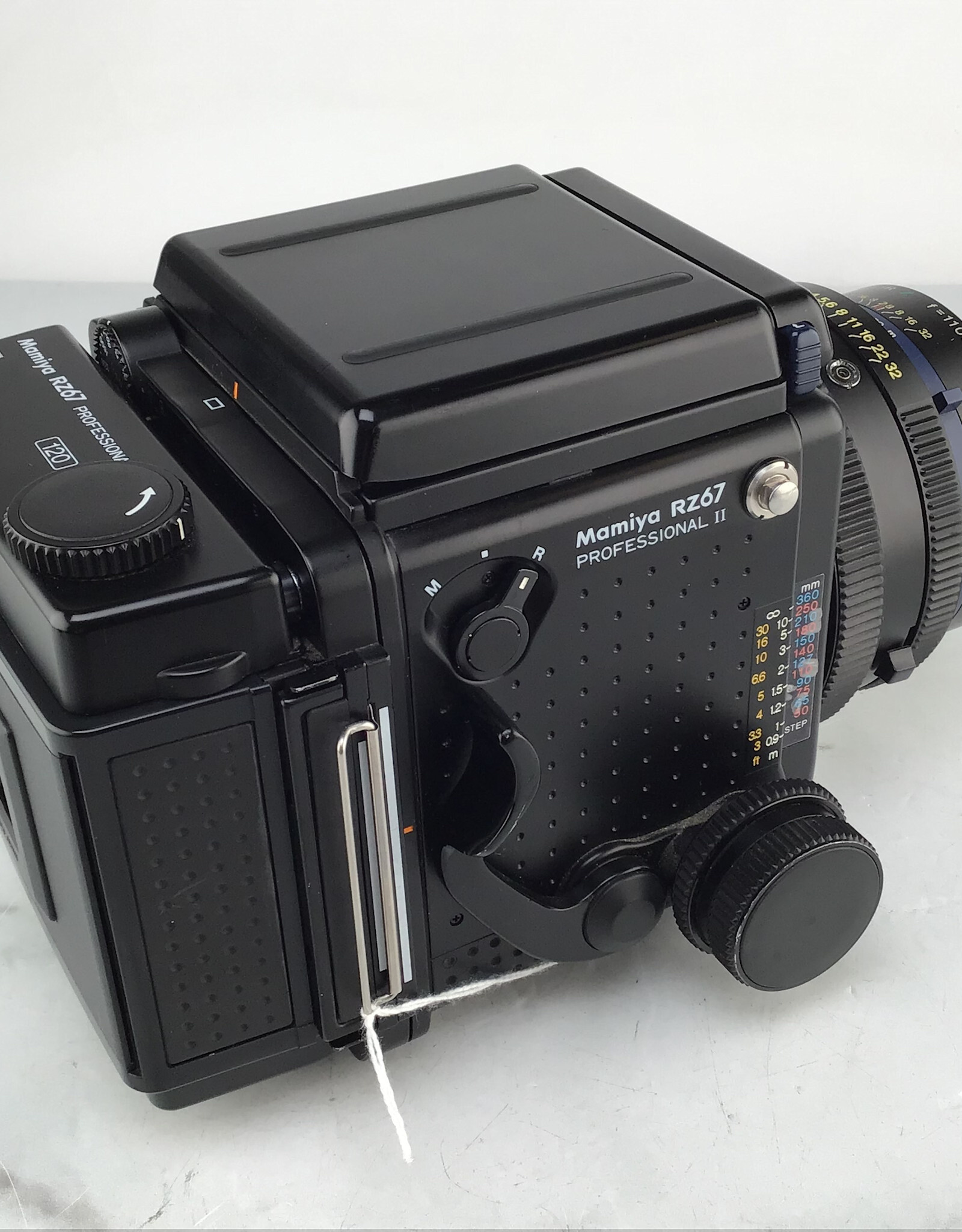 MAMIYA Mamiya RZ67 Pro II Camera w/ 110mm, 120 Back, Waist Level Used Good