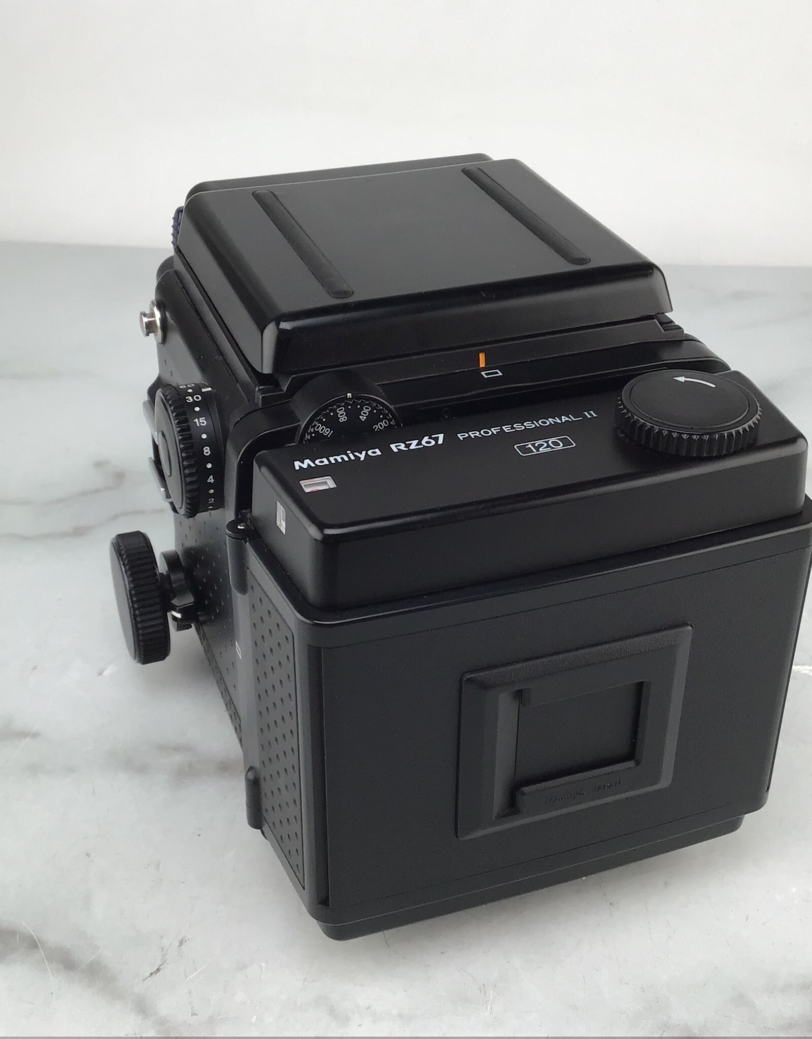 MAMIYA Mamiya RZ67 Pro II Camera w/ 110mm, 120 Back, Waist Level Used Good