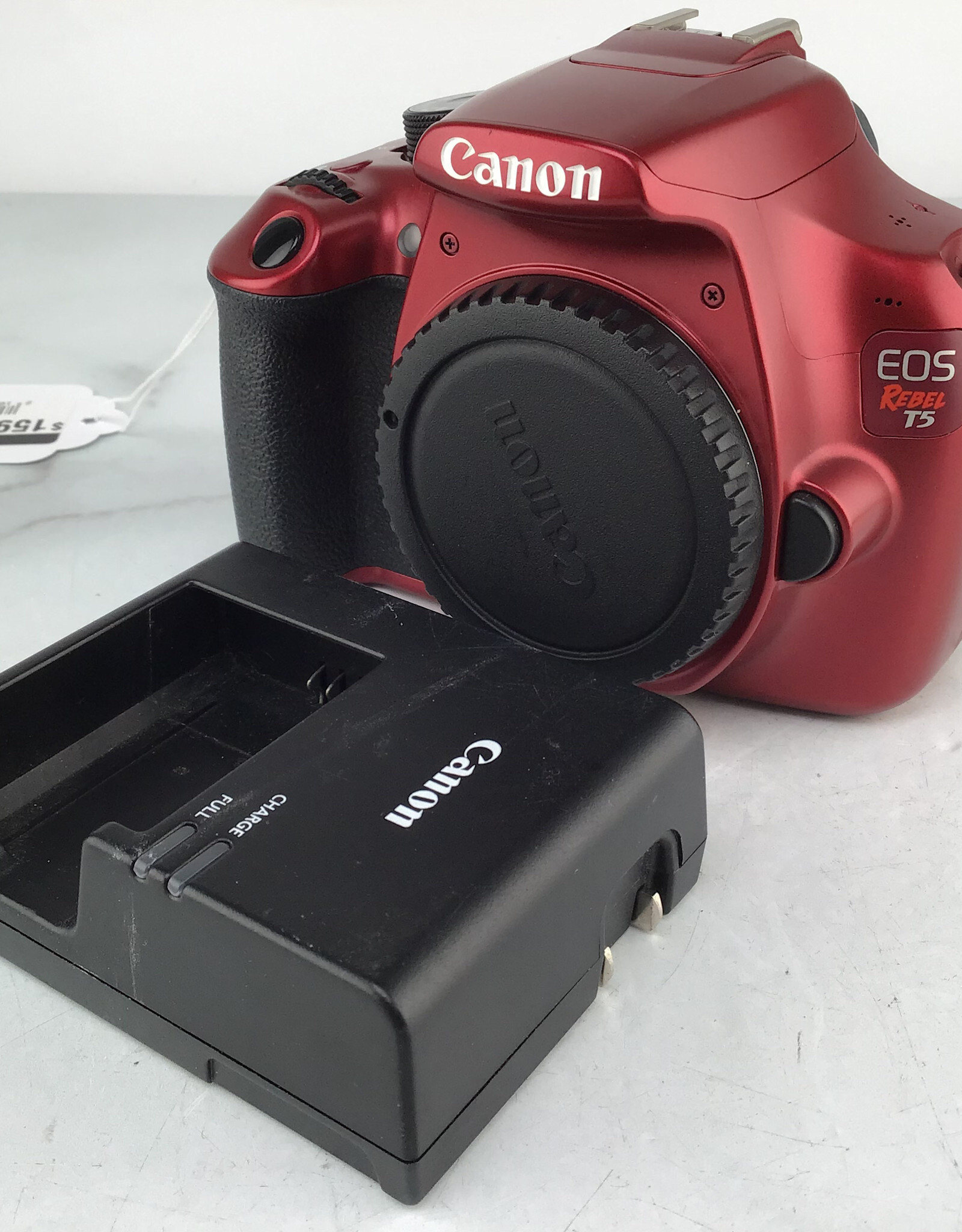 CANON Canon EOS Rebel T5 Camera Body Red Used Good