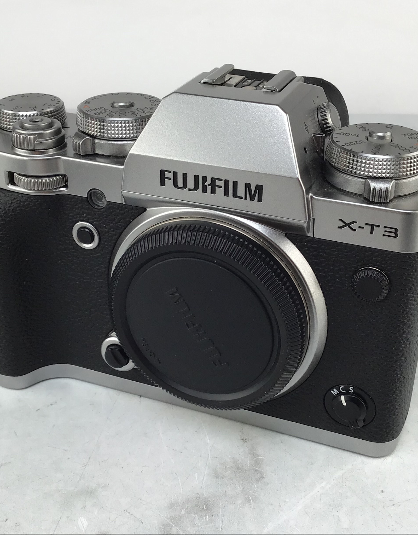 FUJI Fuji X-T3 Camera Silver No Charger Used Good
