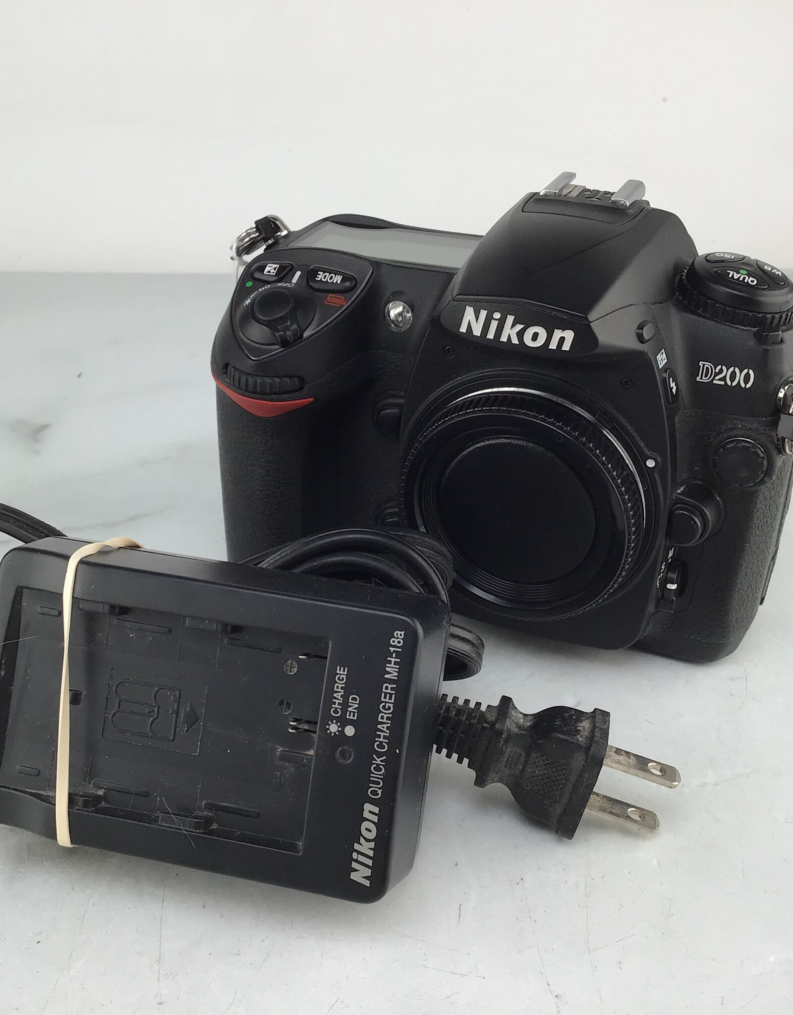 NIKON Nikon D200 Camera Shutter Count 4700 Used Fair
