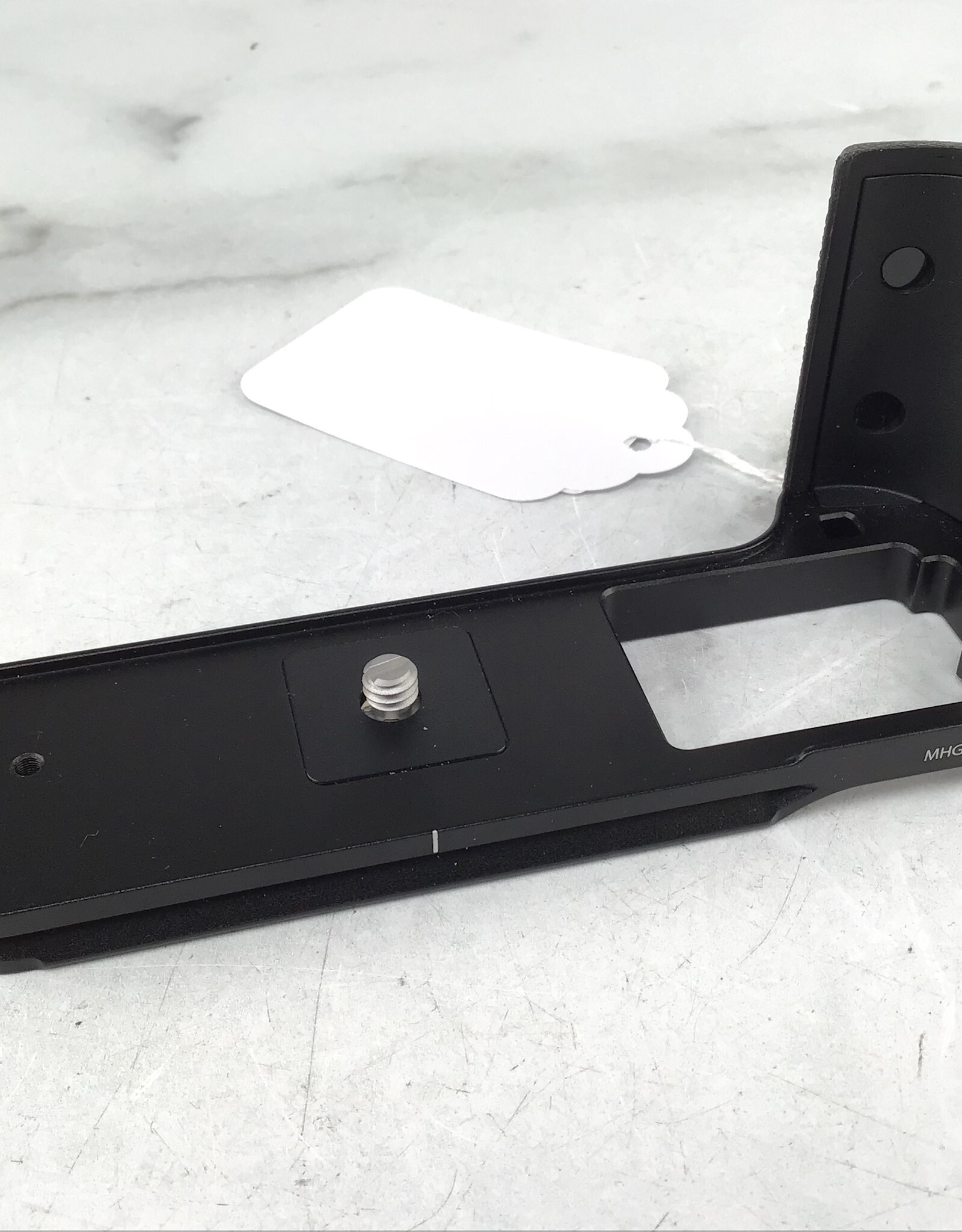 FUJI Fuji MHG-XT3 Grip for X-T3 Used Good