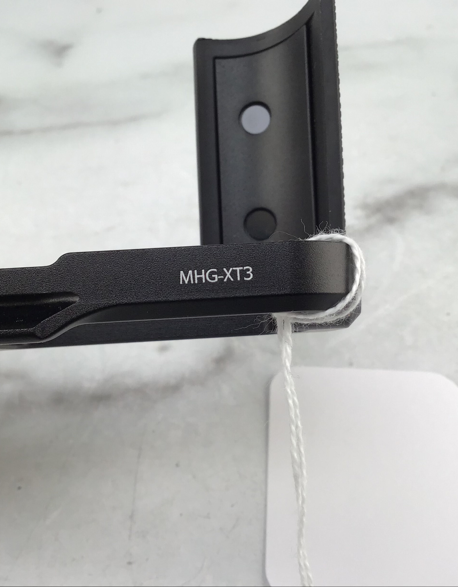 FUJI Fuji MHG-XT3 Grip for X-T3 Used Good