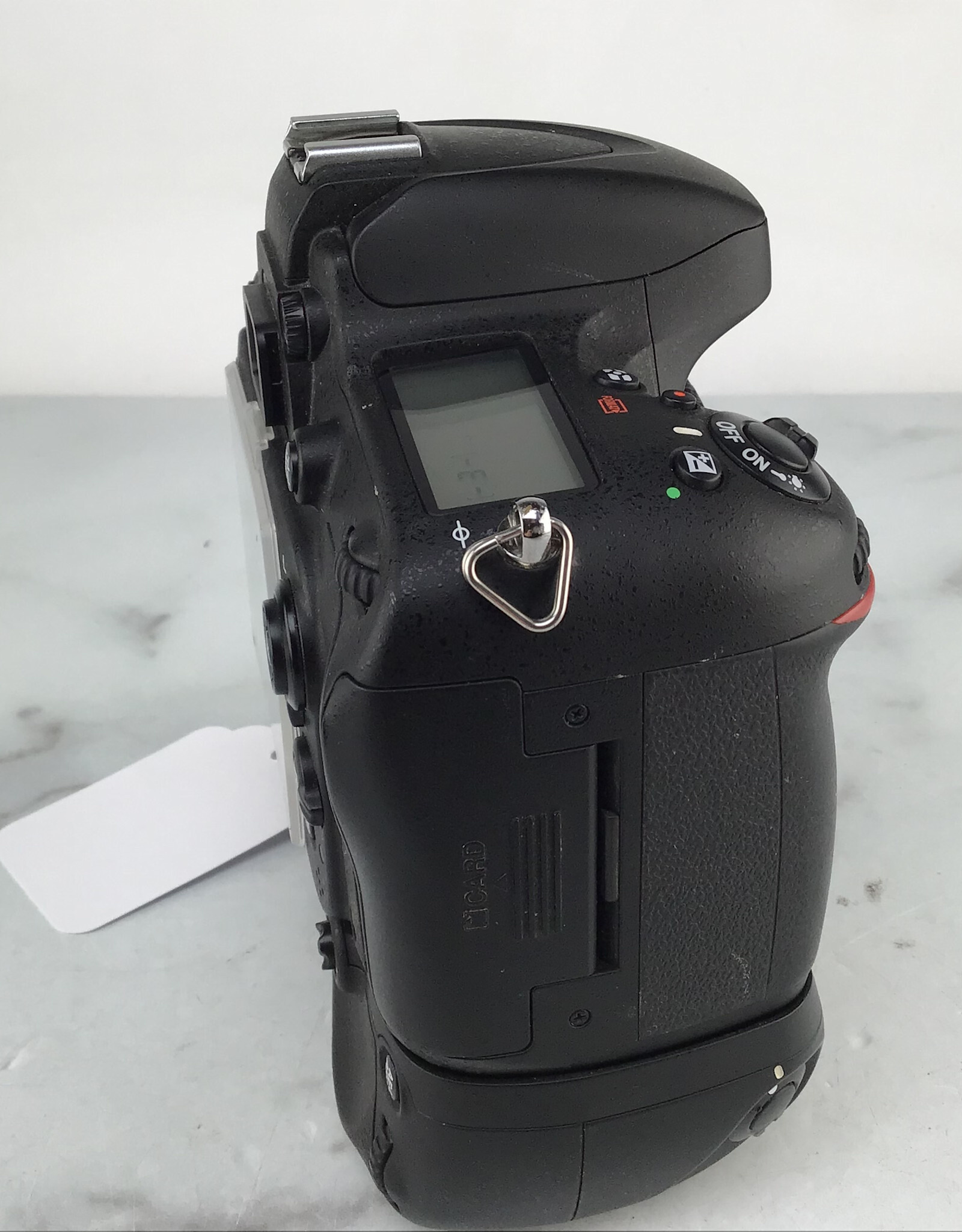 NIKON Nikon D600 Camera w/ MB-D14 Grip Shutter Count 27K Used Good