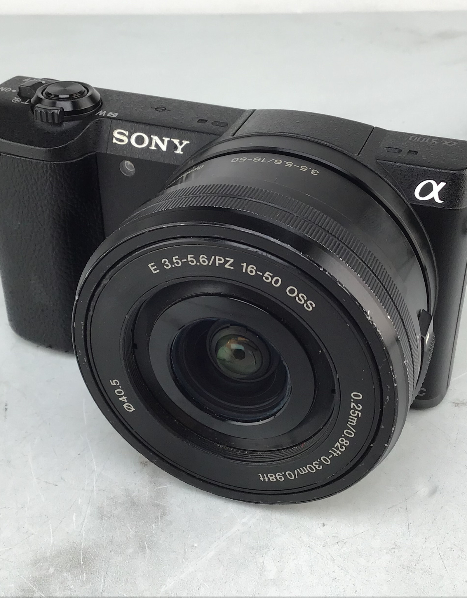 SONY Sony a5100 Camera w/ 16-50mm Used UG
