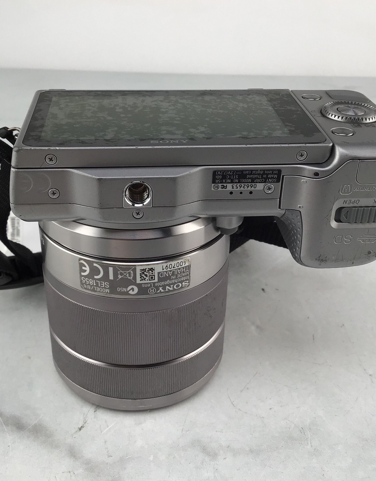 SONY Sony NEX-5R Camera w/ 18-55mm Used Fair