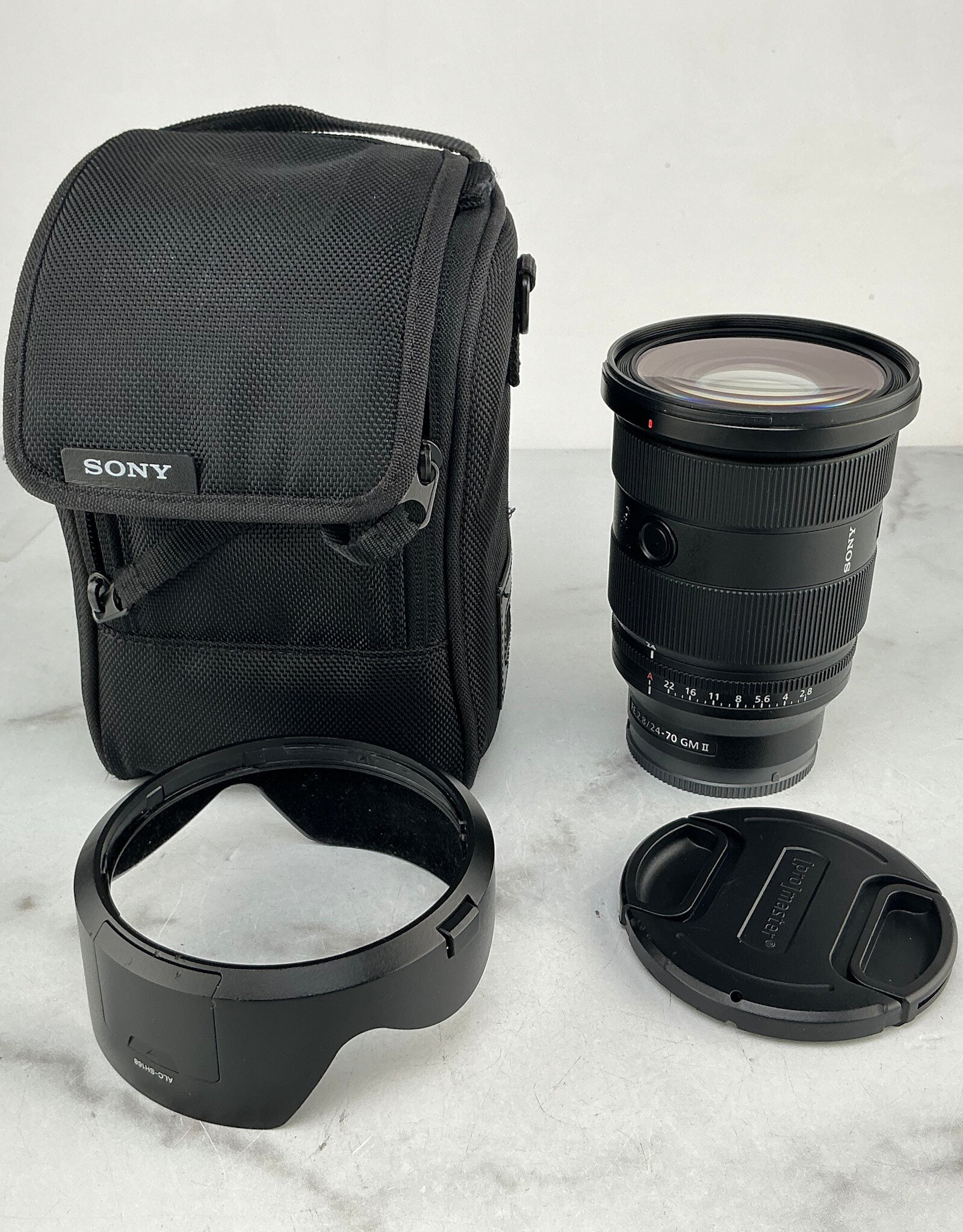 SONY Sony FE 24-70mm f2.8 GM II Lens w/ Case Used Fair