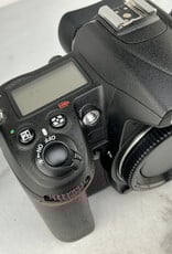 NIKON Nikon D7000 Camera No Charger Used Good