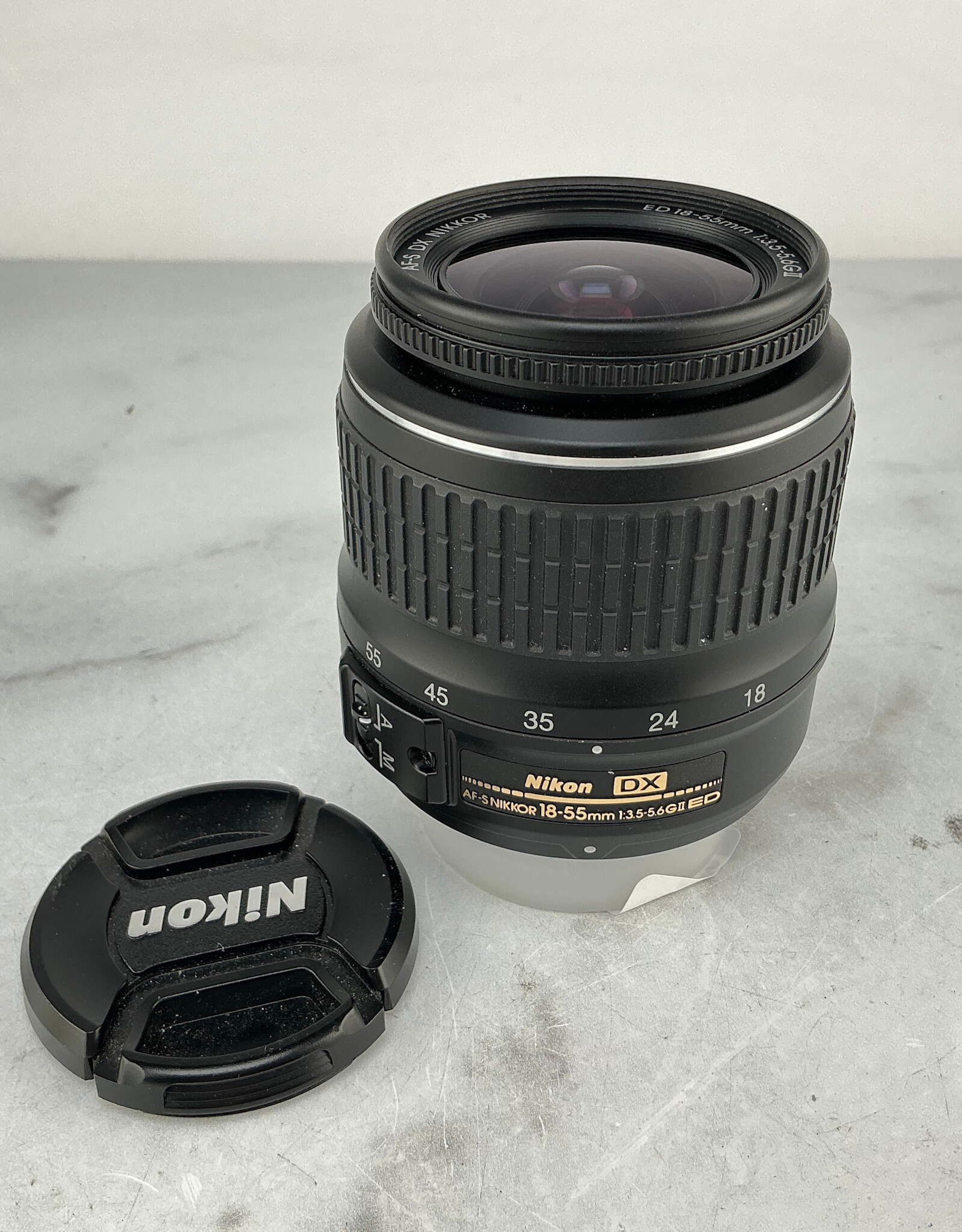 NIKON Nikon AF-S DX Nikkor ED 18-55mm f3.5-5.6G II Lens Used Good