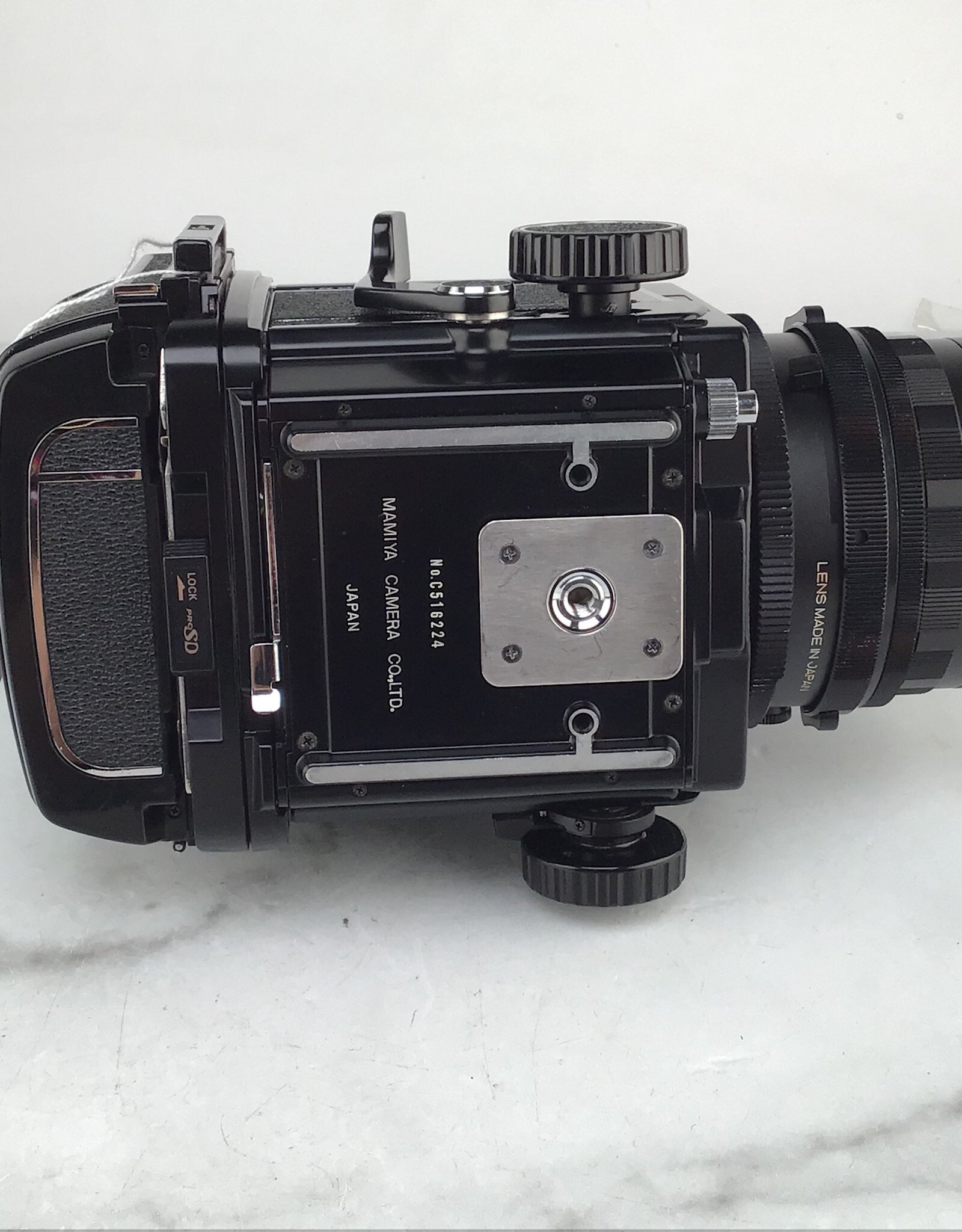 MAMIYA Mamiya RB67 Professional S w/ 65mm, Waist level, 120 Back Used Good