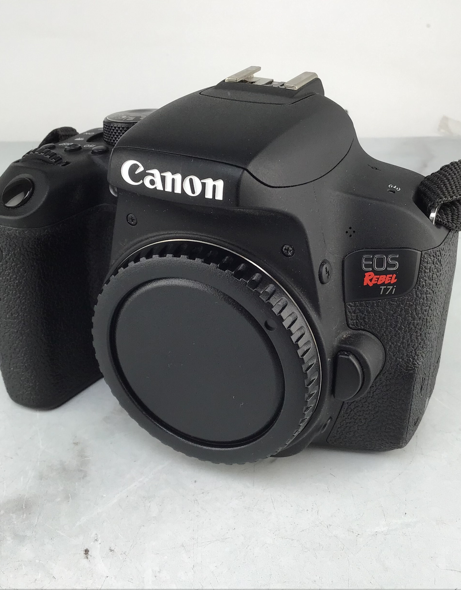 CANON Canon Rebel T7i Camera Body Used Good