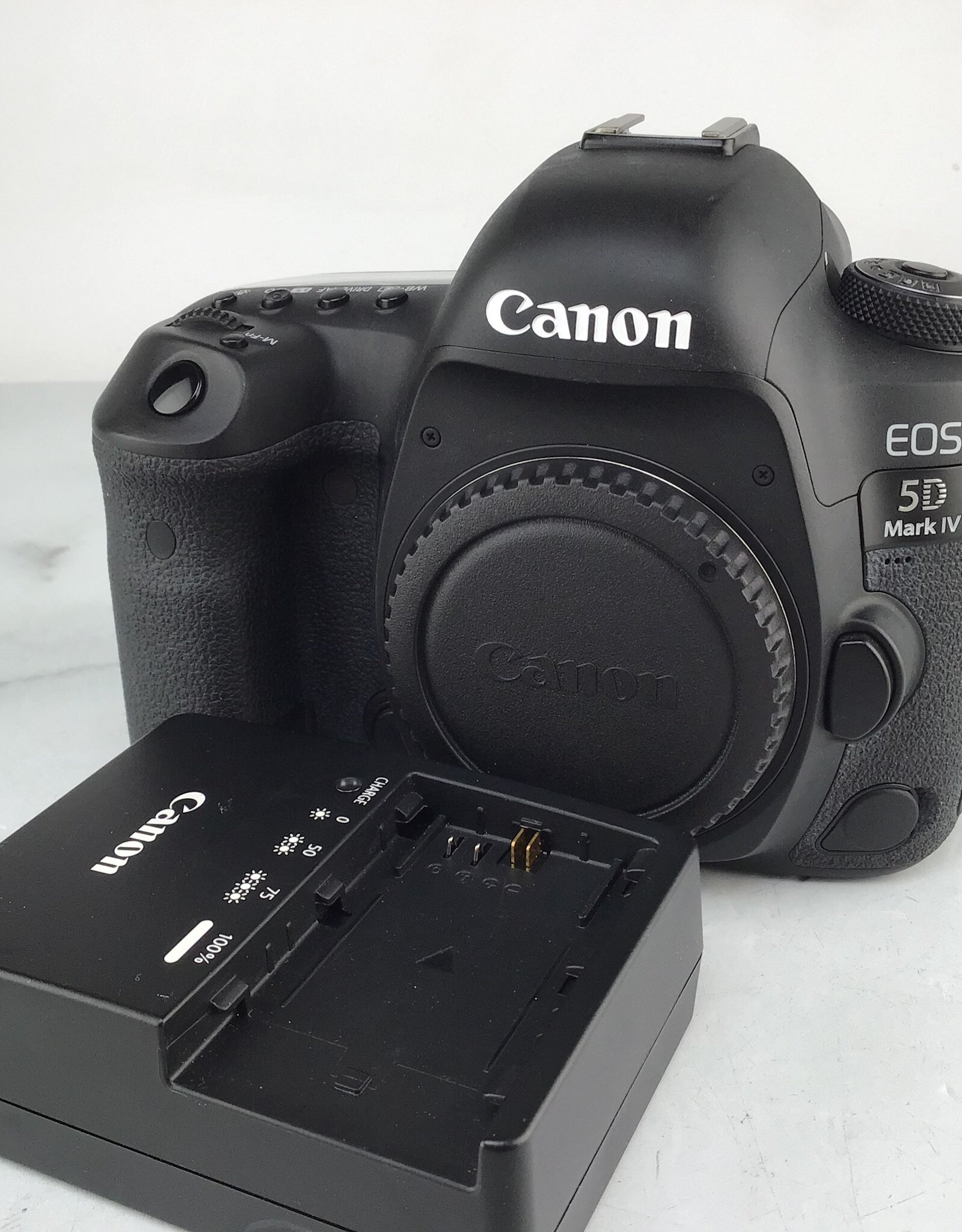 CANON Canon EOS 5D Mark IV Camera Body Used Good