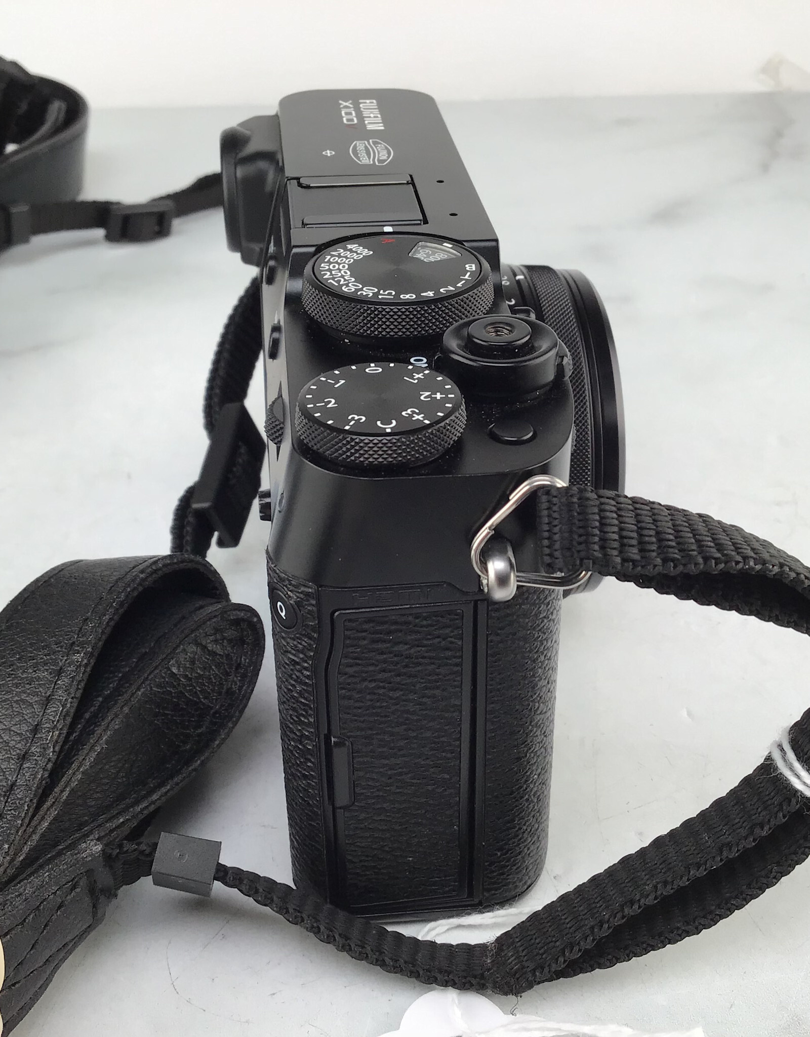 FUJI Fuji X100V Black Camera w/ Fitted Case Used Good