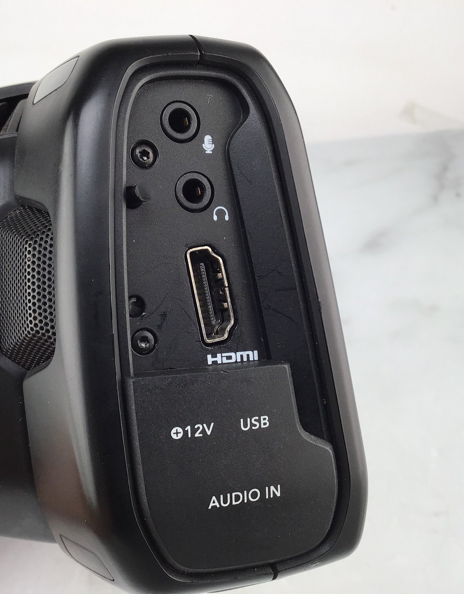 Blackmagic Design Blackmagic Pocket Cinema Camera 4K Used Fair