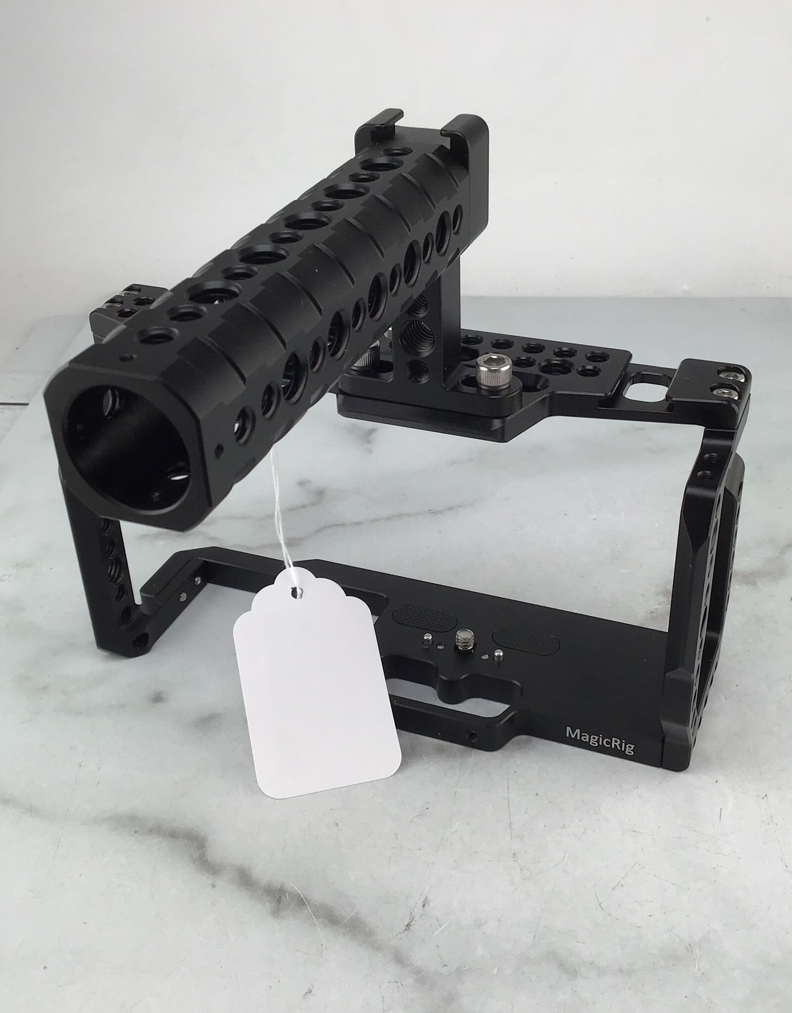 MagicRig MagicRig for Blackmagicket Pocket 4K Camera Used Good