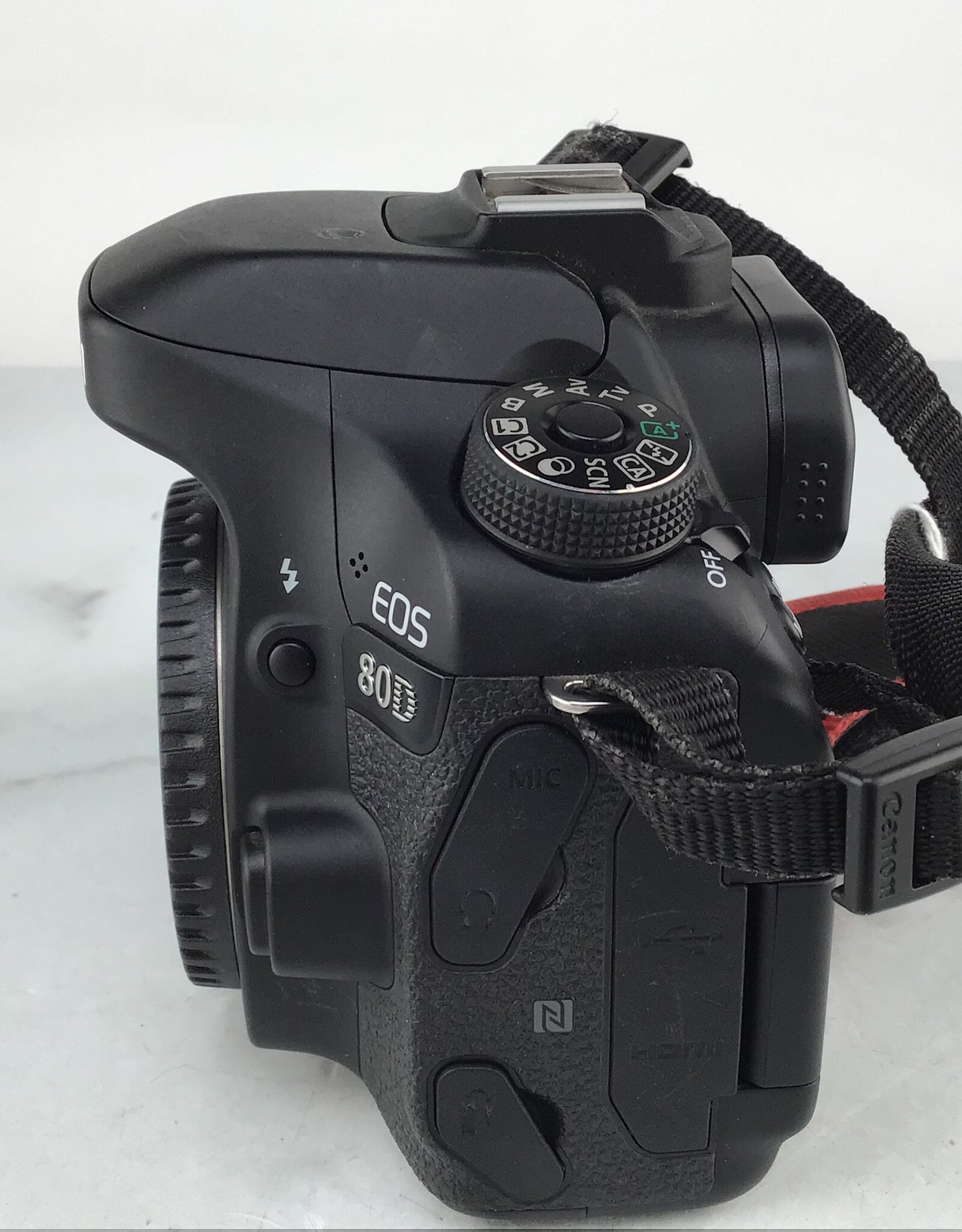 CANON Canon EOS 80D Camera Body Used Good