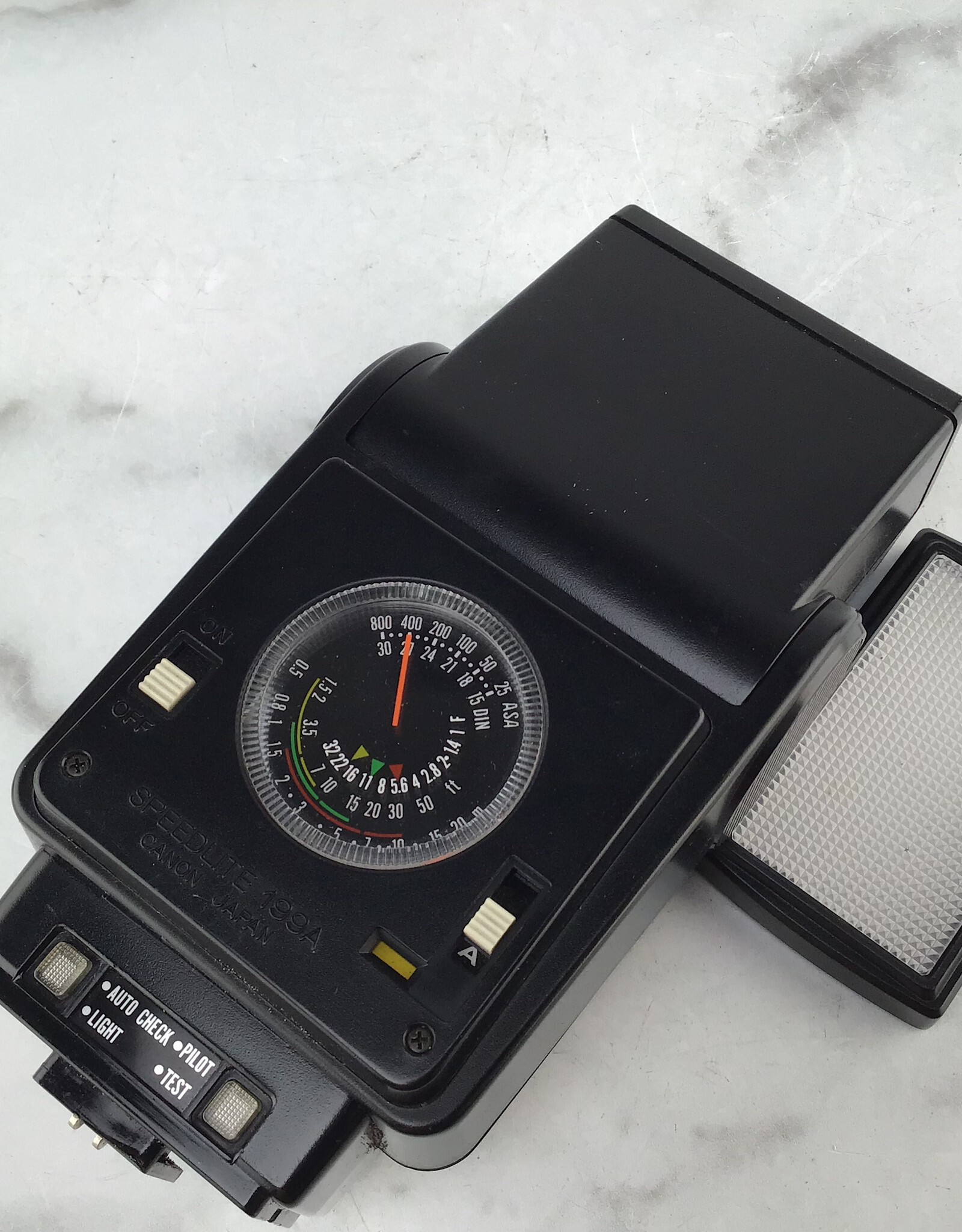 CANON Canon Speedlite 199A Flash Used Good