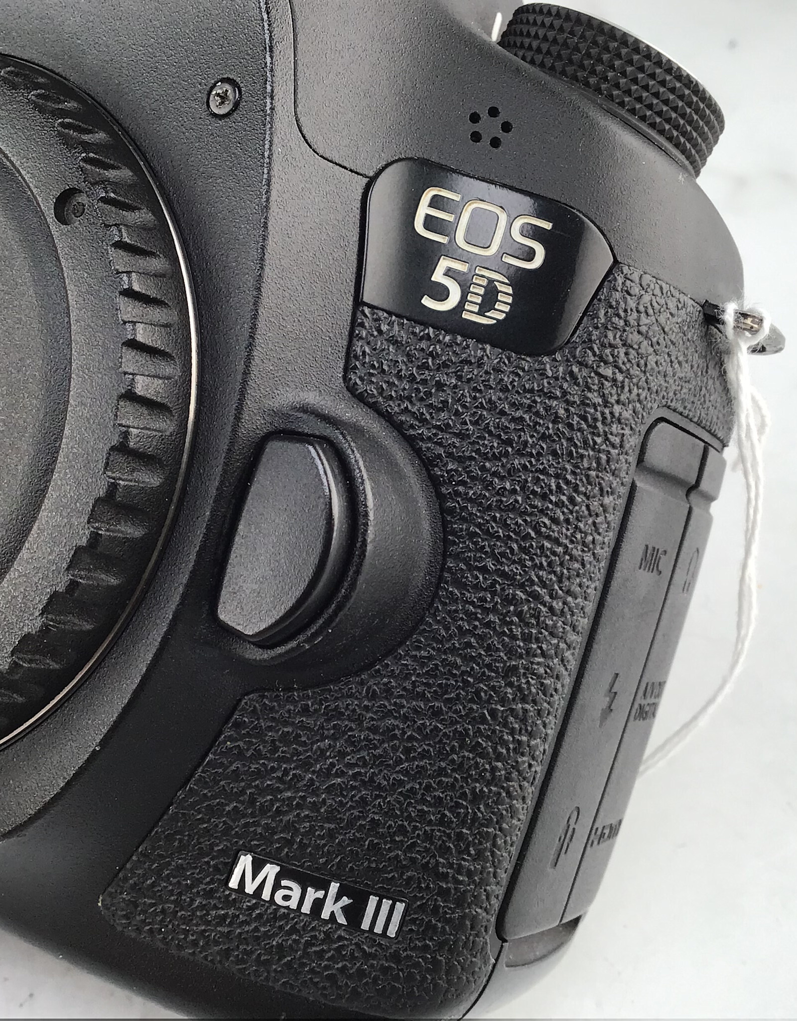 CANON Canon EOS 5D Mark III Camera Body No Charger Used Fair