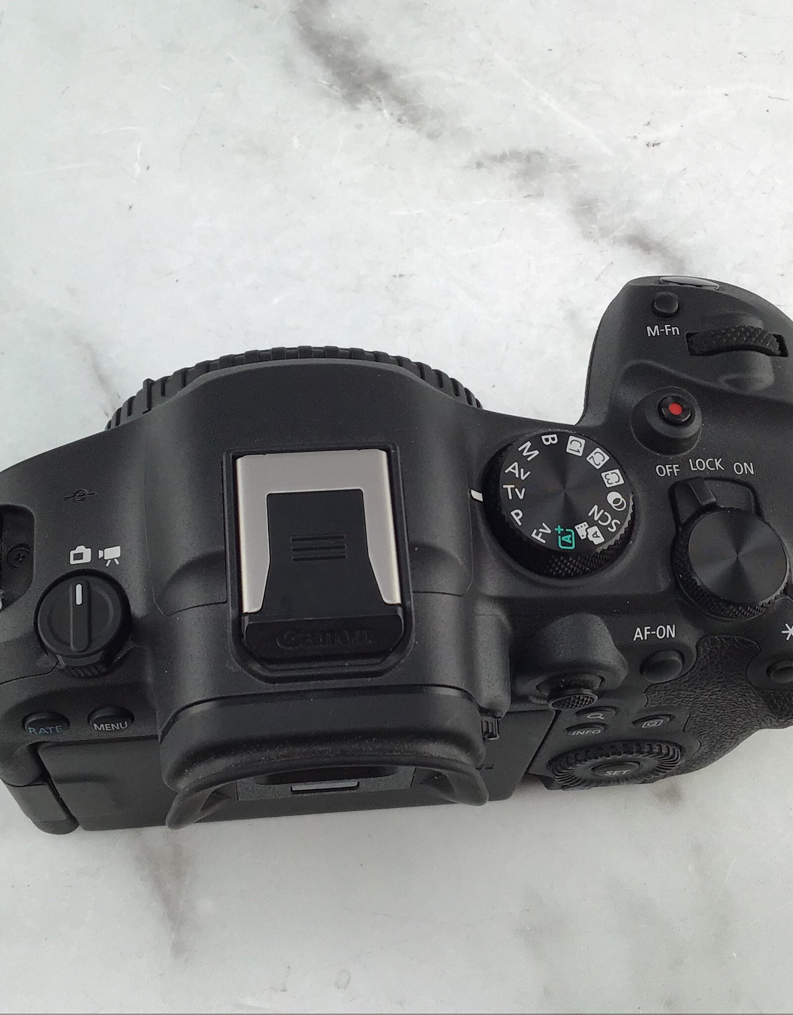 CANON Canon EOS R6 Mark II Camera Body no Charger Used Good