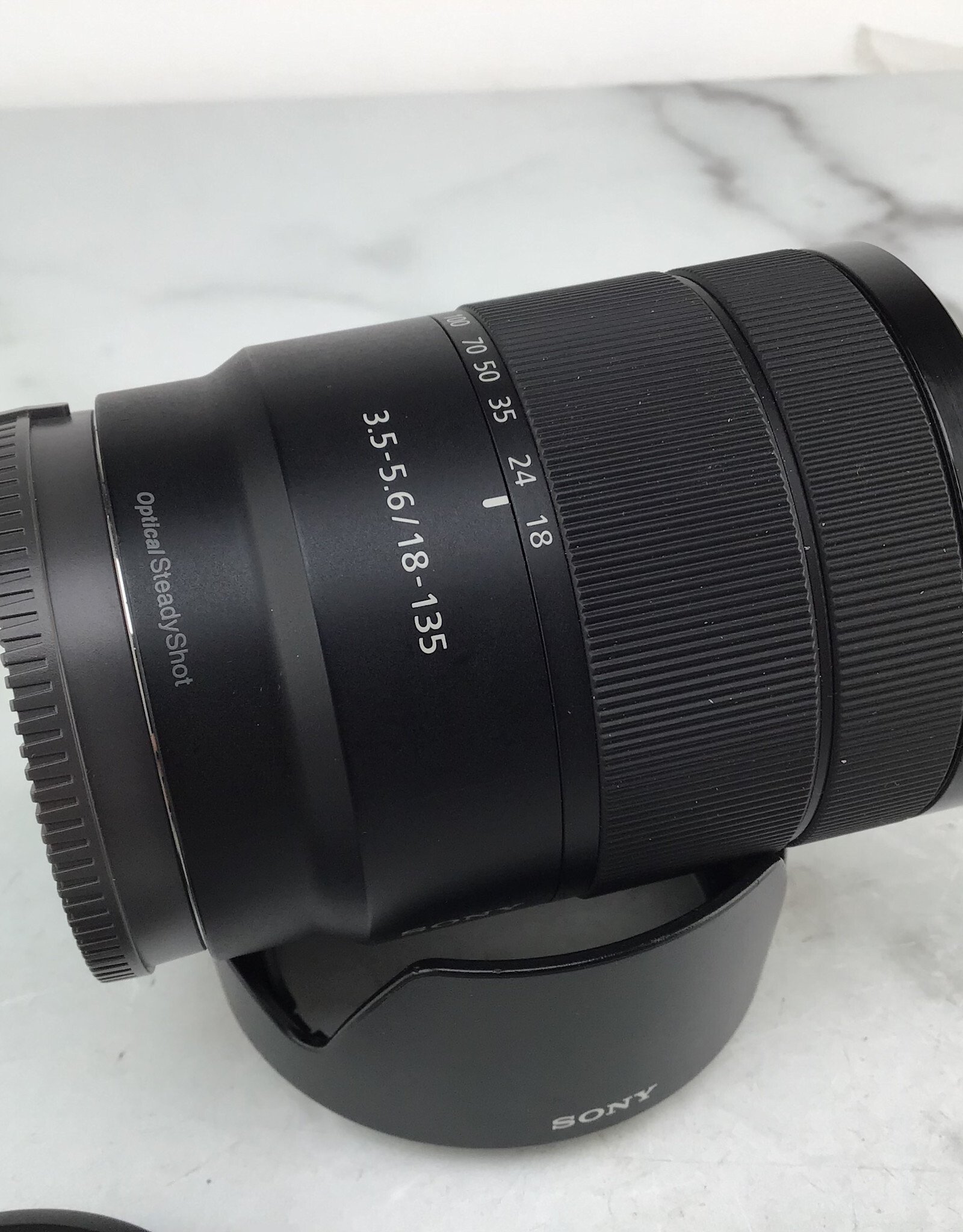 SONY Sony E 18-135mm f3.5-5.6 OSS Lens Used Good