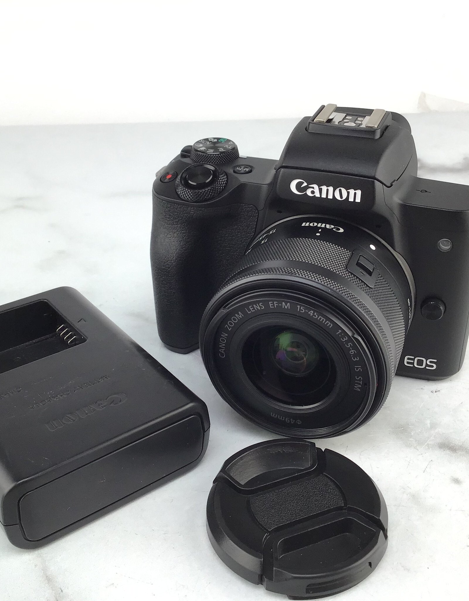 CANON Canon EOS M50 Camera w/ 15-45mm Used Good