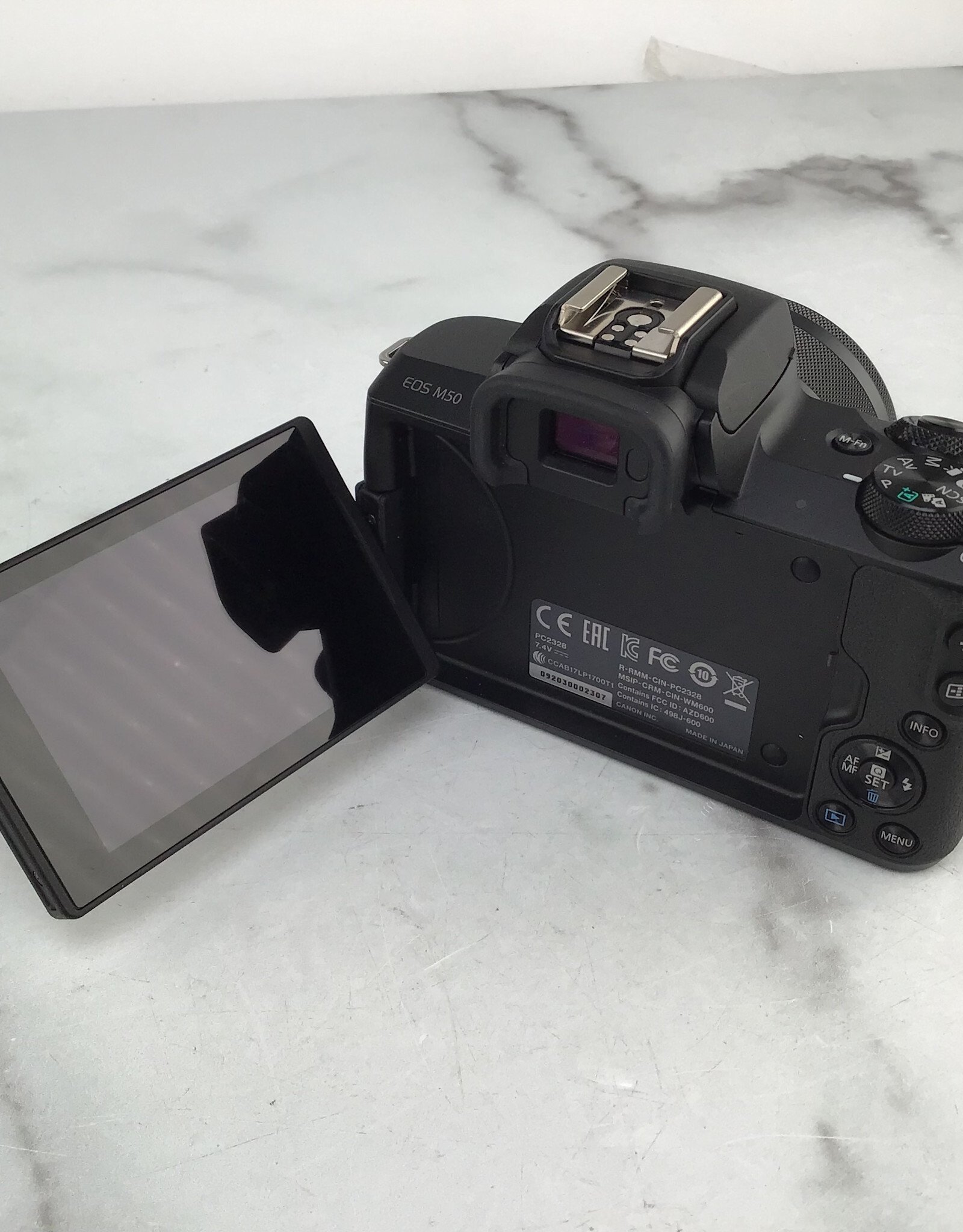 CANON Canon EOS M50 Camera w/ 15-45mm Used Good