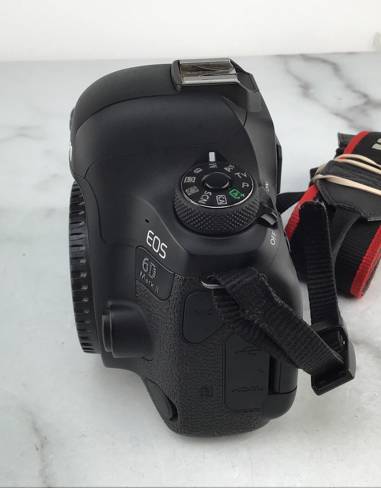 CANON Canon EOS 6D Mark II Camera Body Used Good