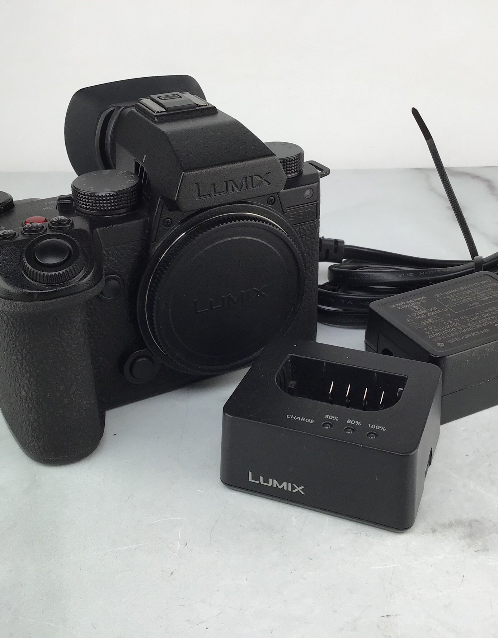 PANASONIC Panasonic S5IIX Camera Body Used Good