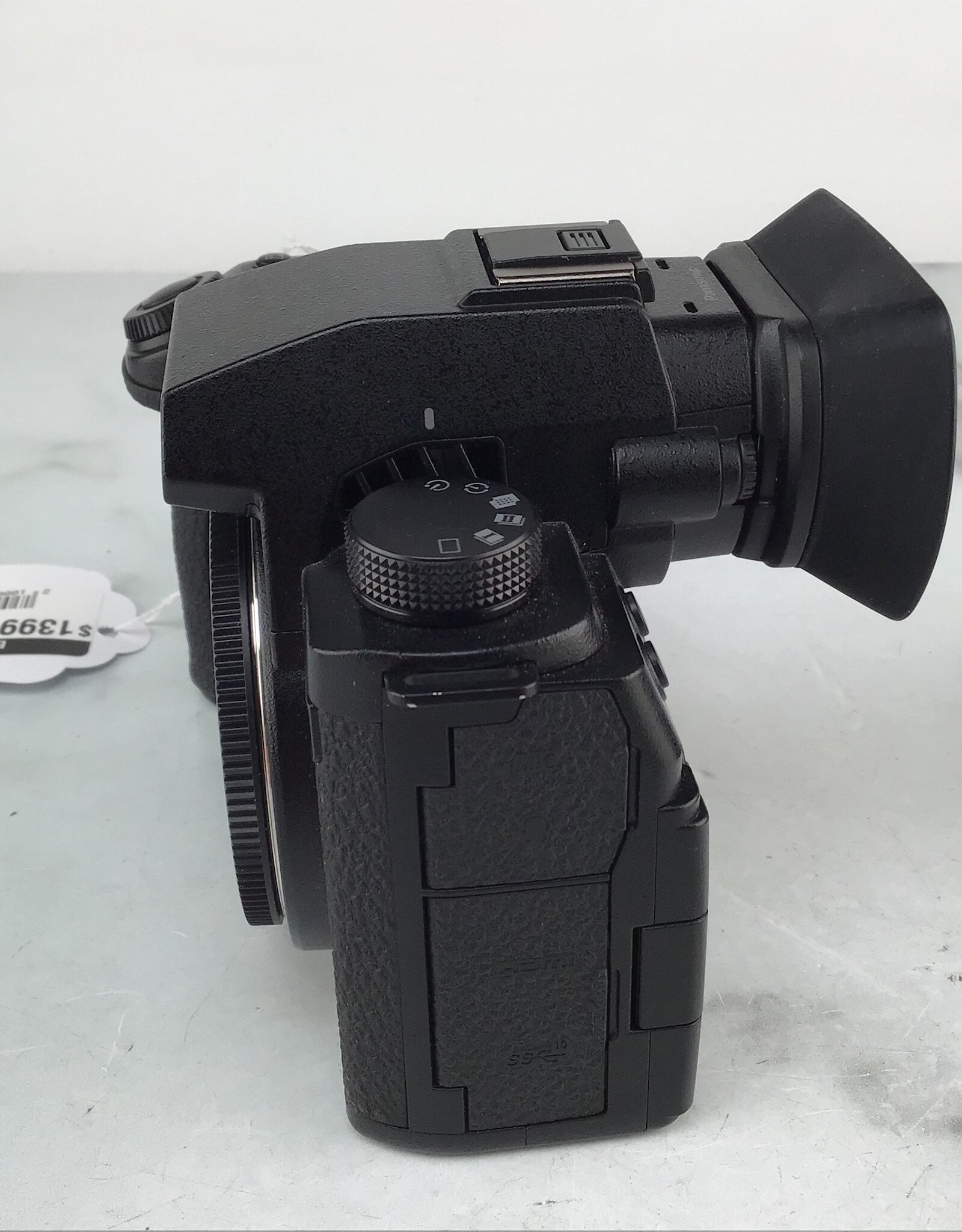 PANASONIC Panasonic S5IIX Camera Body Used Good