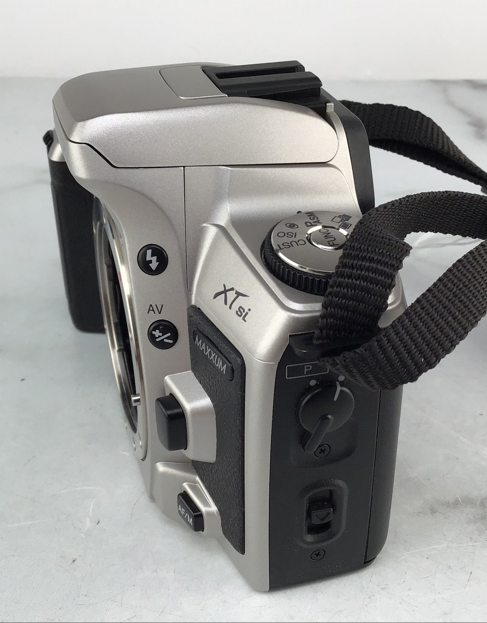 Minolta Minolta Maxxum XTSi Camera Body Used Good