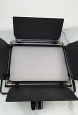 Neewer Neewer NL660 LED Light Panel Used Good