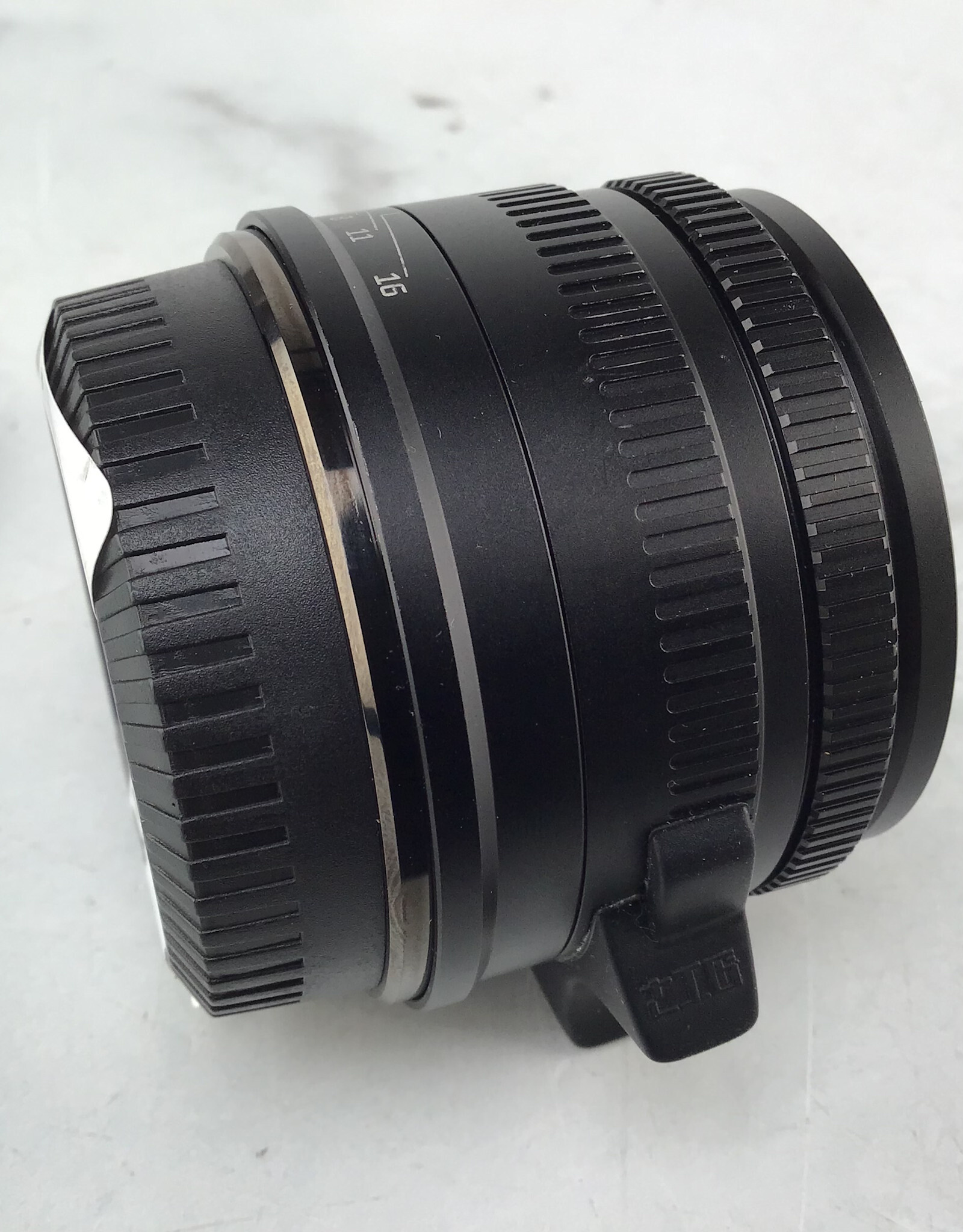 7artisans 7Artisans 35mm f1.4 Lens for Fuji FX Mount Used Good