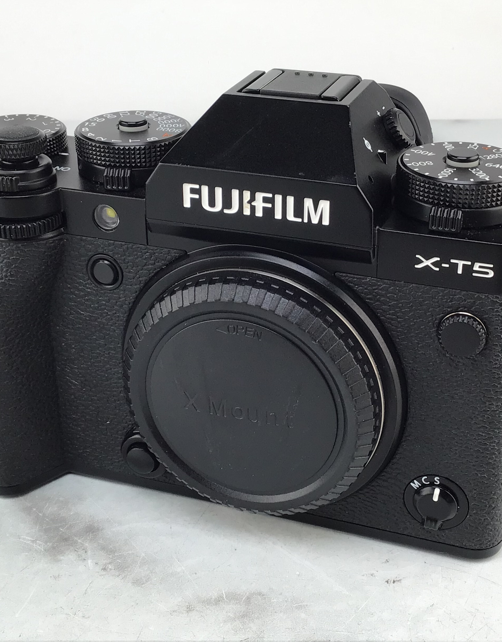 FUJI Fuji X-T5 Camera Body Black Used Good
