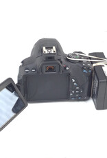 CANON Canon EOS T5i Camera w/ 18-55mm IS Used Good