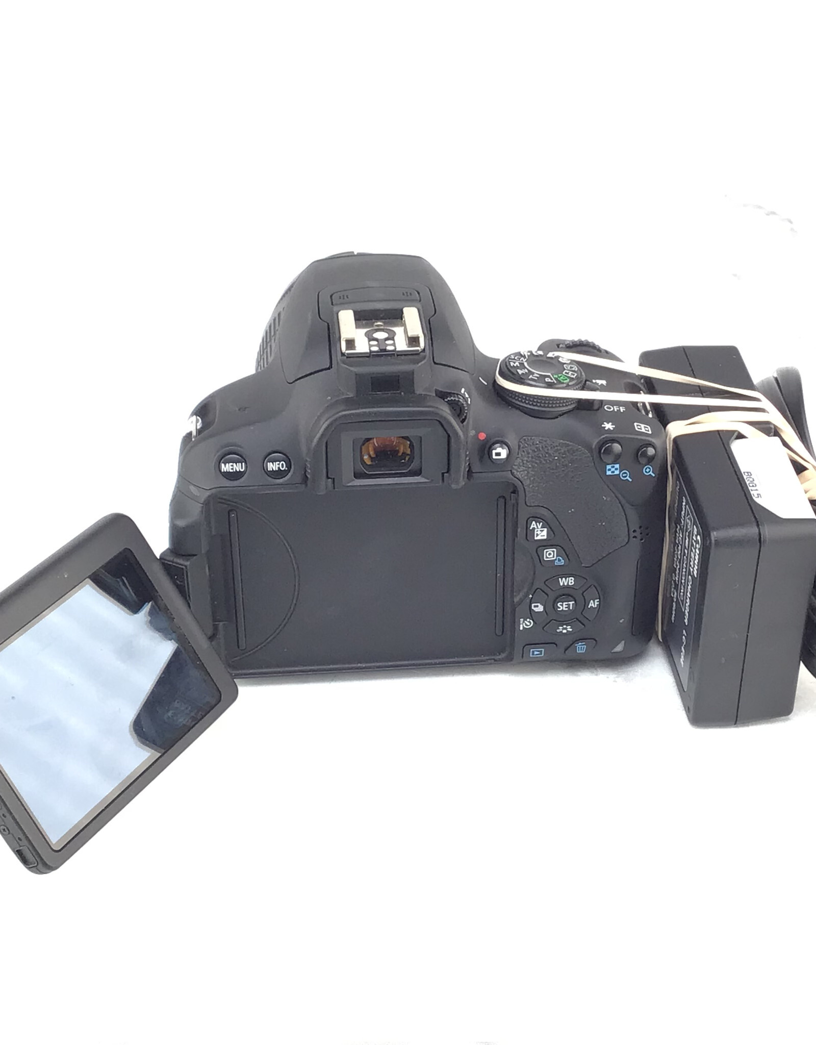 CANON Canon EOS T5i Camera w/ 18-55mm IS Used Good