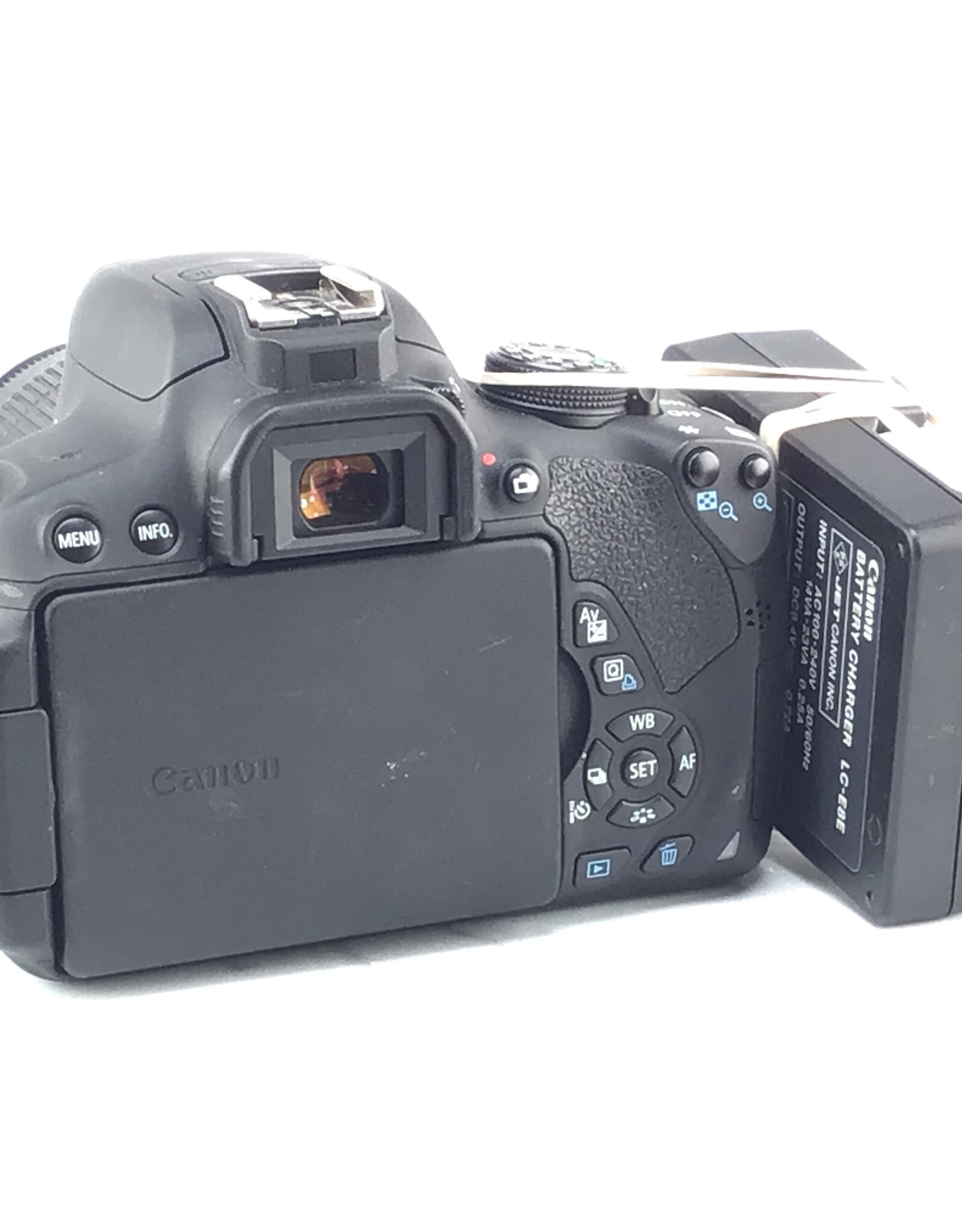 CANON Canon EOS T5i Camera w/ 18-55mm IS Used Good