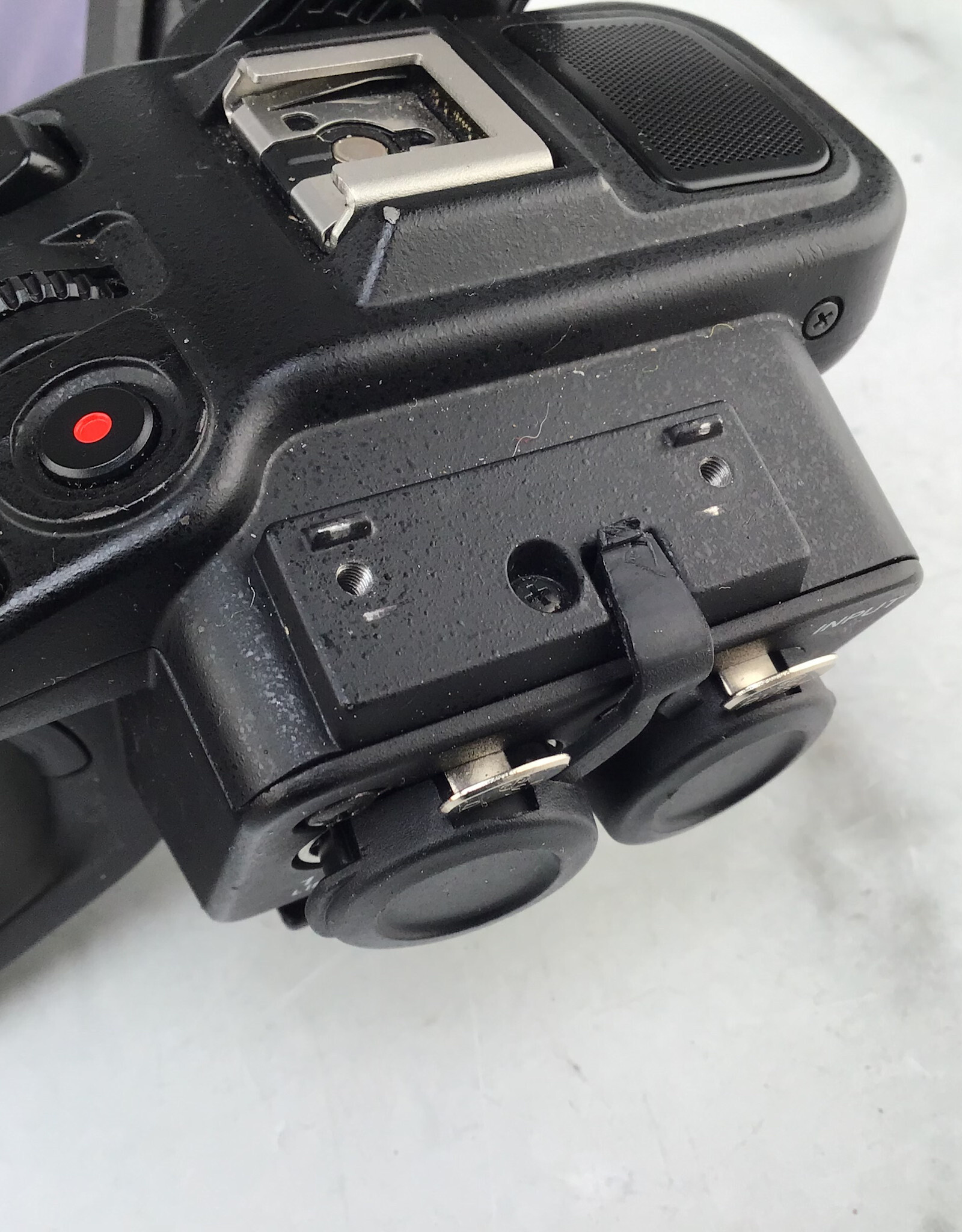 SONY Sony Top Handle for FX6 w/ Monitor No Mic Holder Used Fair