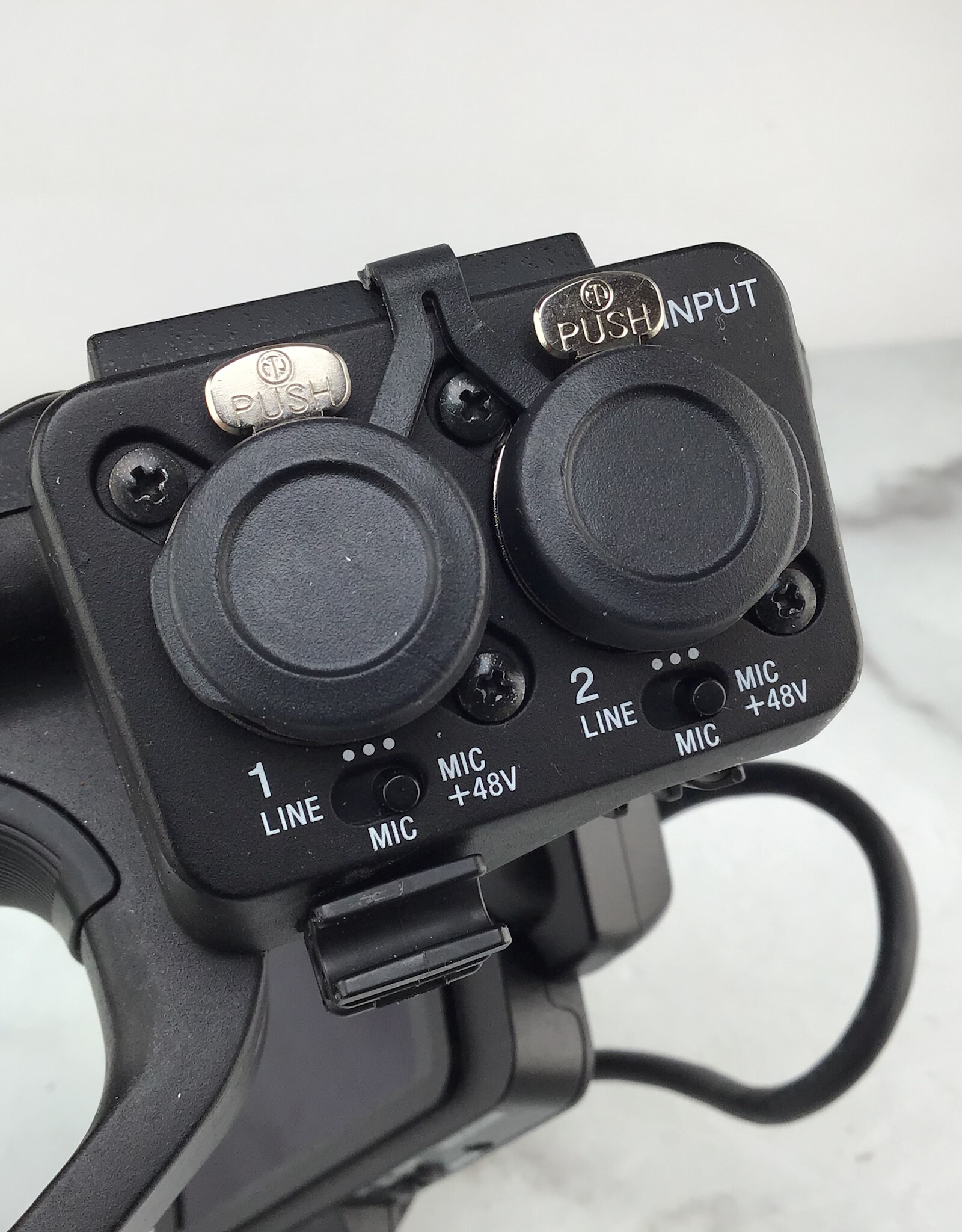 SONY Sony Top Handle for FX6 w/ Monitor No Mic Holder Used Fair