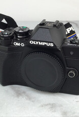 OLYMPUS Olympus OM-D E-M10 III Camera Used Good