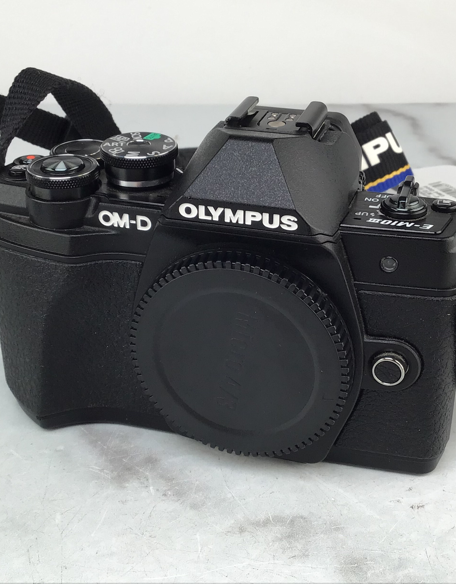 OLYMPUS Olympus OM-D E-M10 III Camera Used Good