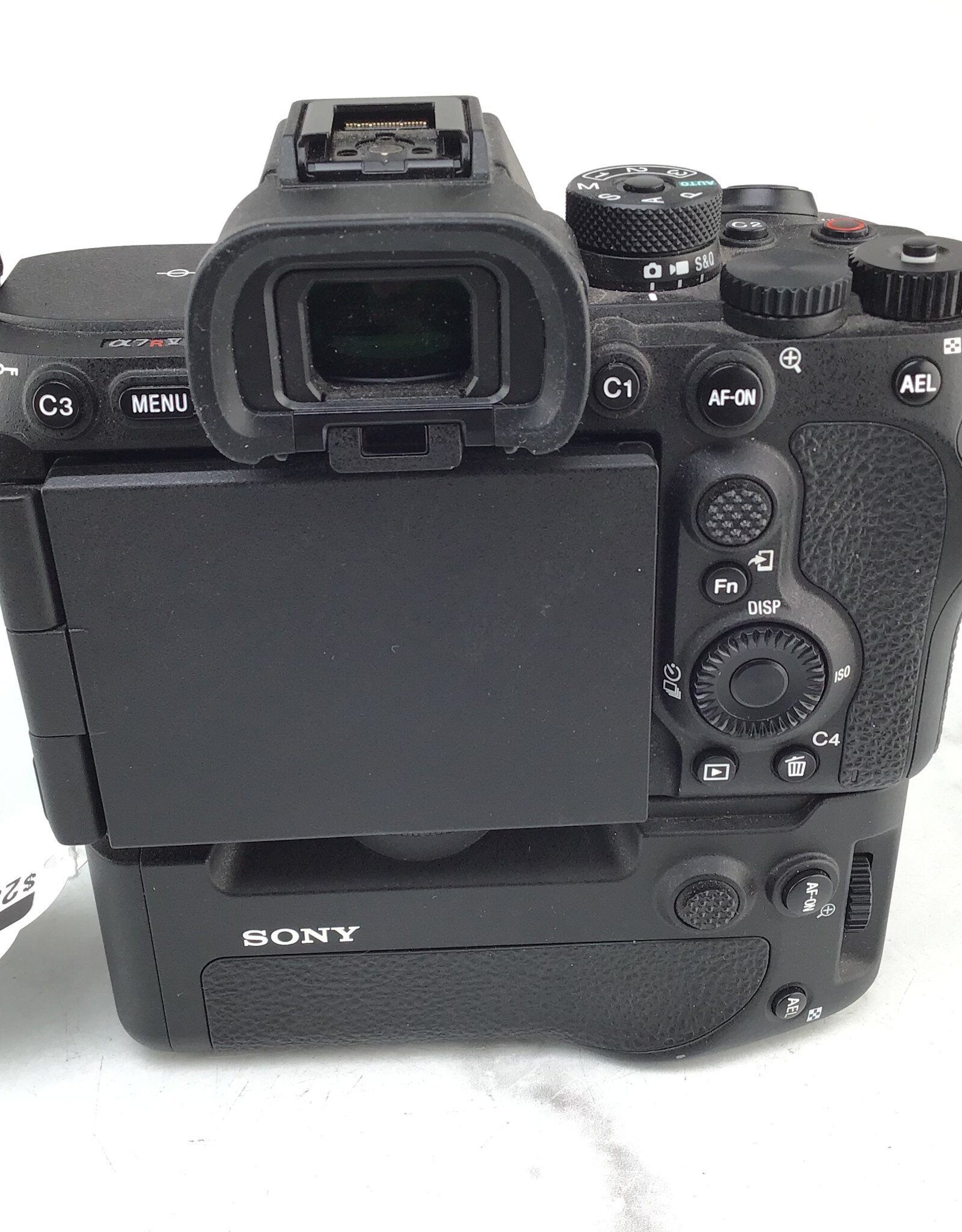 SONY Sony A7R V Camera w/ VGC4EM Grip Used Good