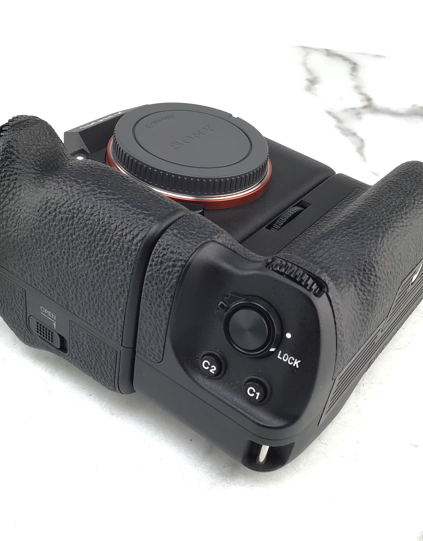 SONY Sony A7R V Camera w/ VGC4EM Grip Used Good