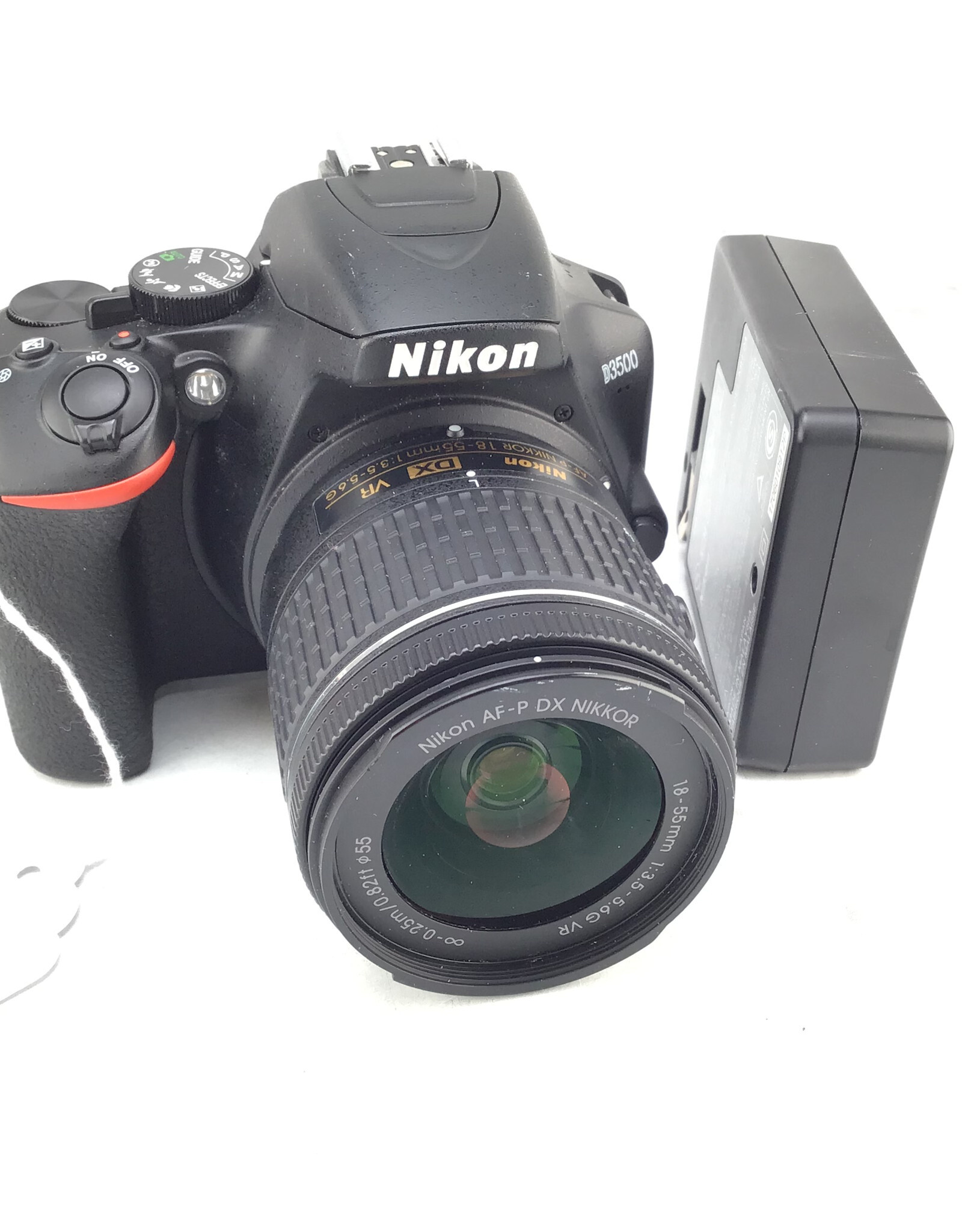 NIKON Nikon D3500 Camera w/ AF-P 18-55mm Used Good