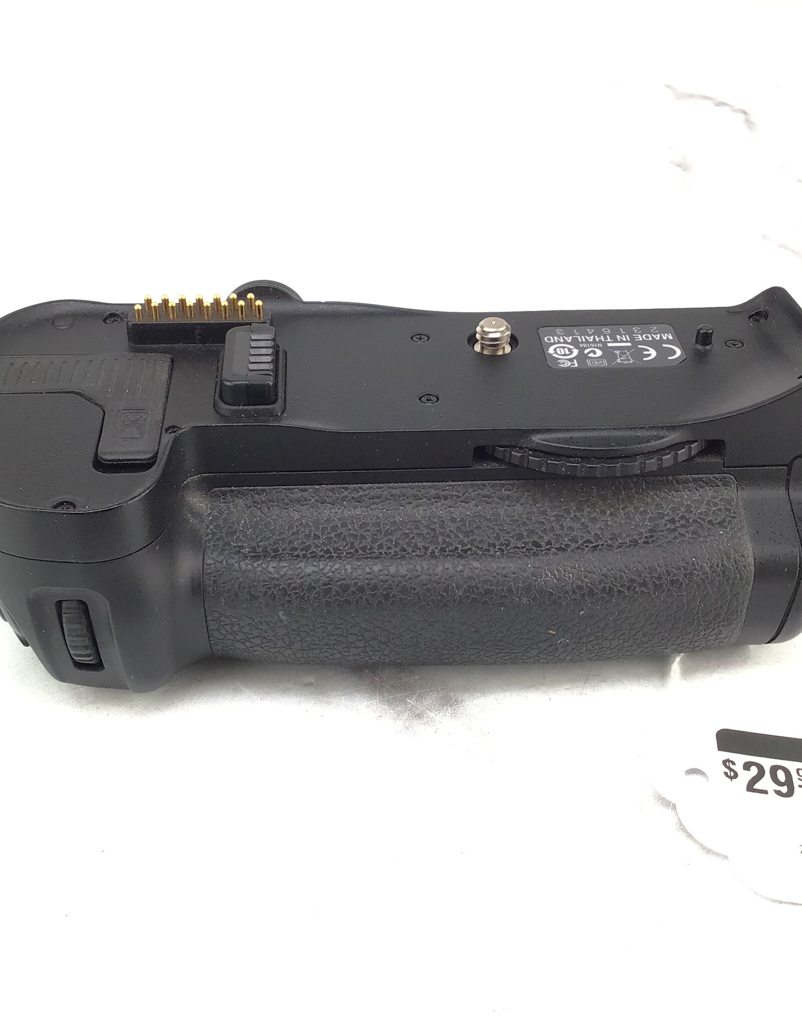 NIKON Nikon MB-D10 Battery Grip for, D300, D700 Used Good