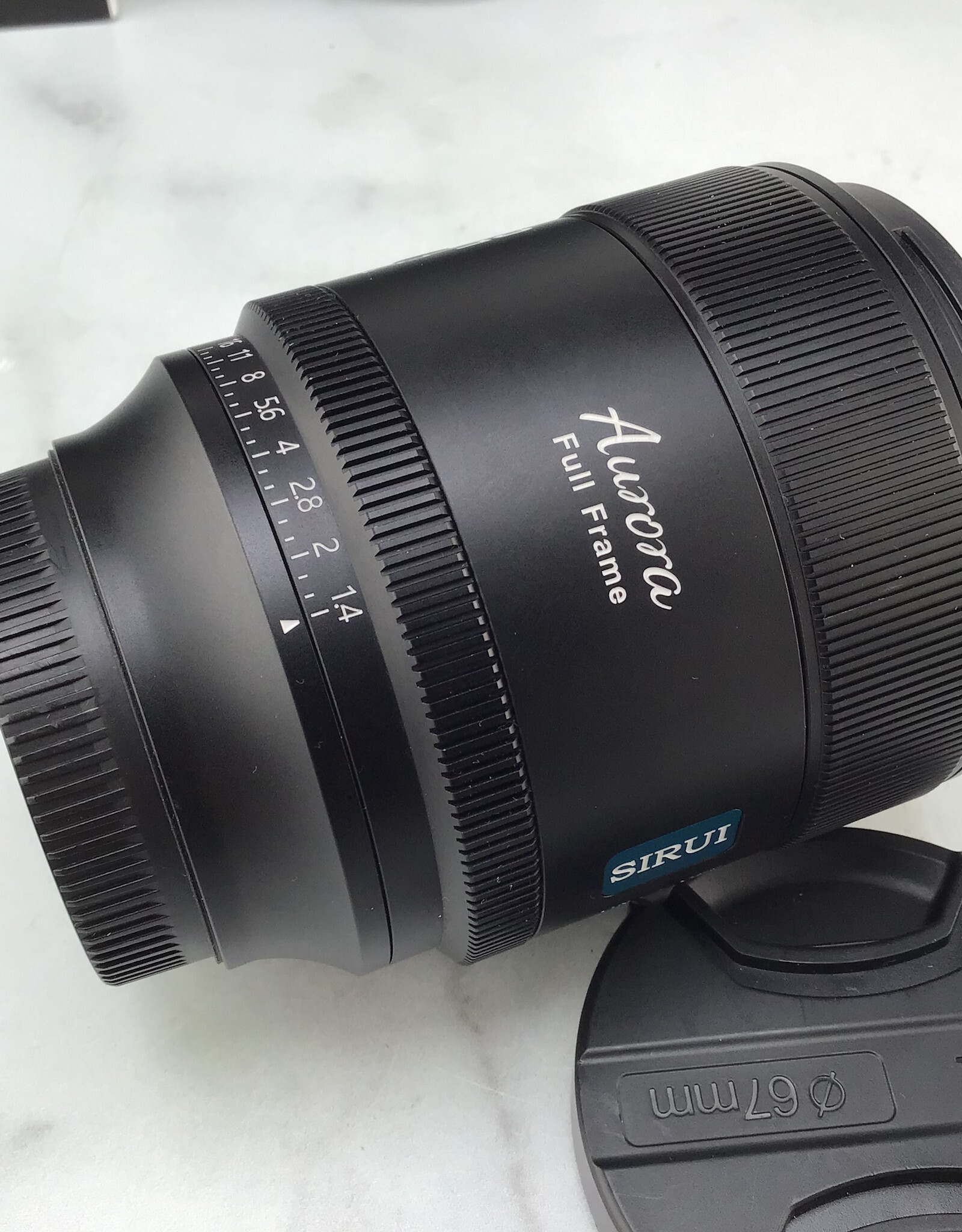 Sirui Aurora 85mm f1.4 AF Lens for Sony in Box Used Good